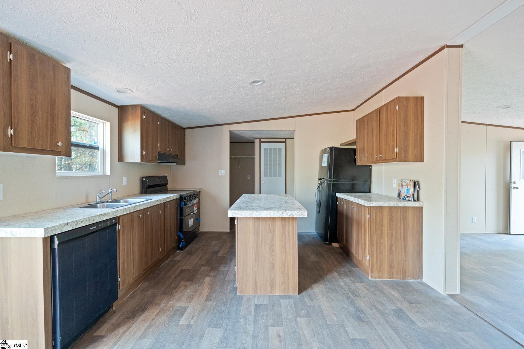 14919 S Highway 221