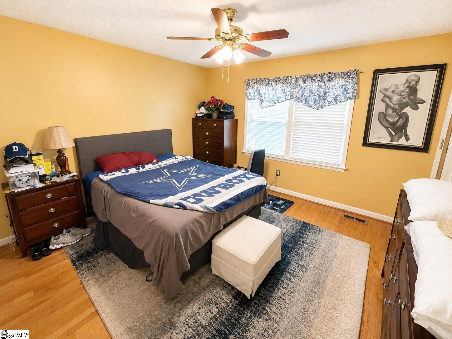 2501 Belaire Circle