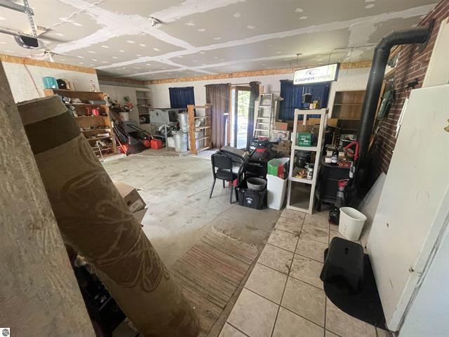 766 E County Rd 612