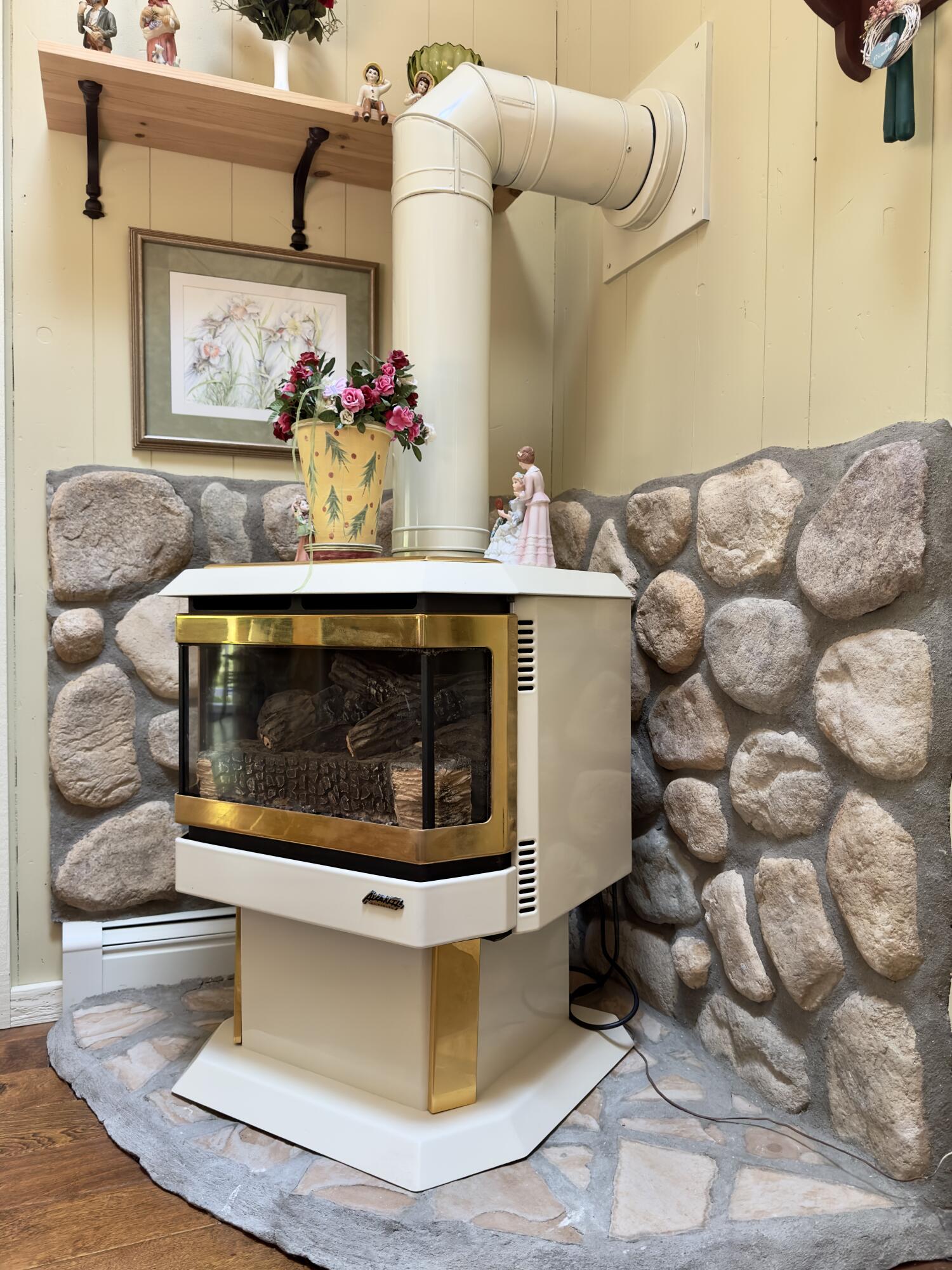 208 Berry Patch Circle