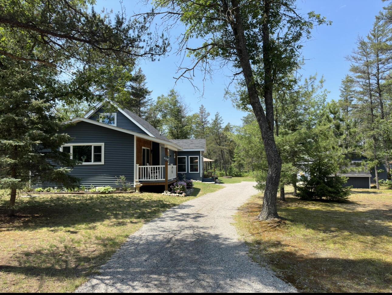 208 Berry Patch Circle