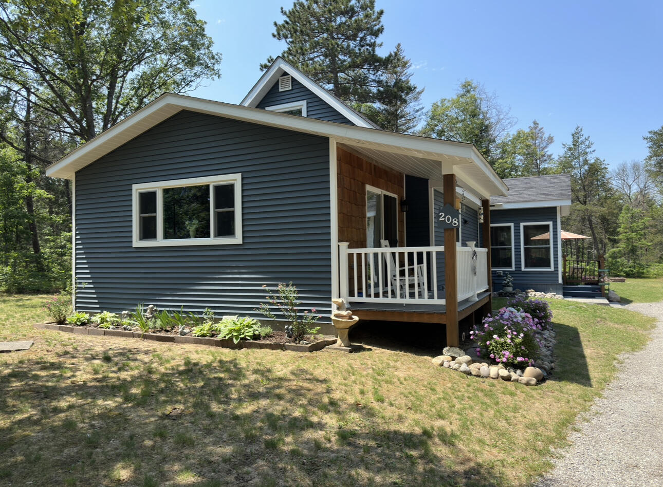 208 Berry Patch Circle