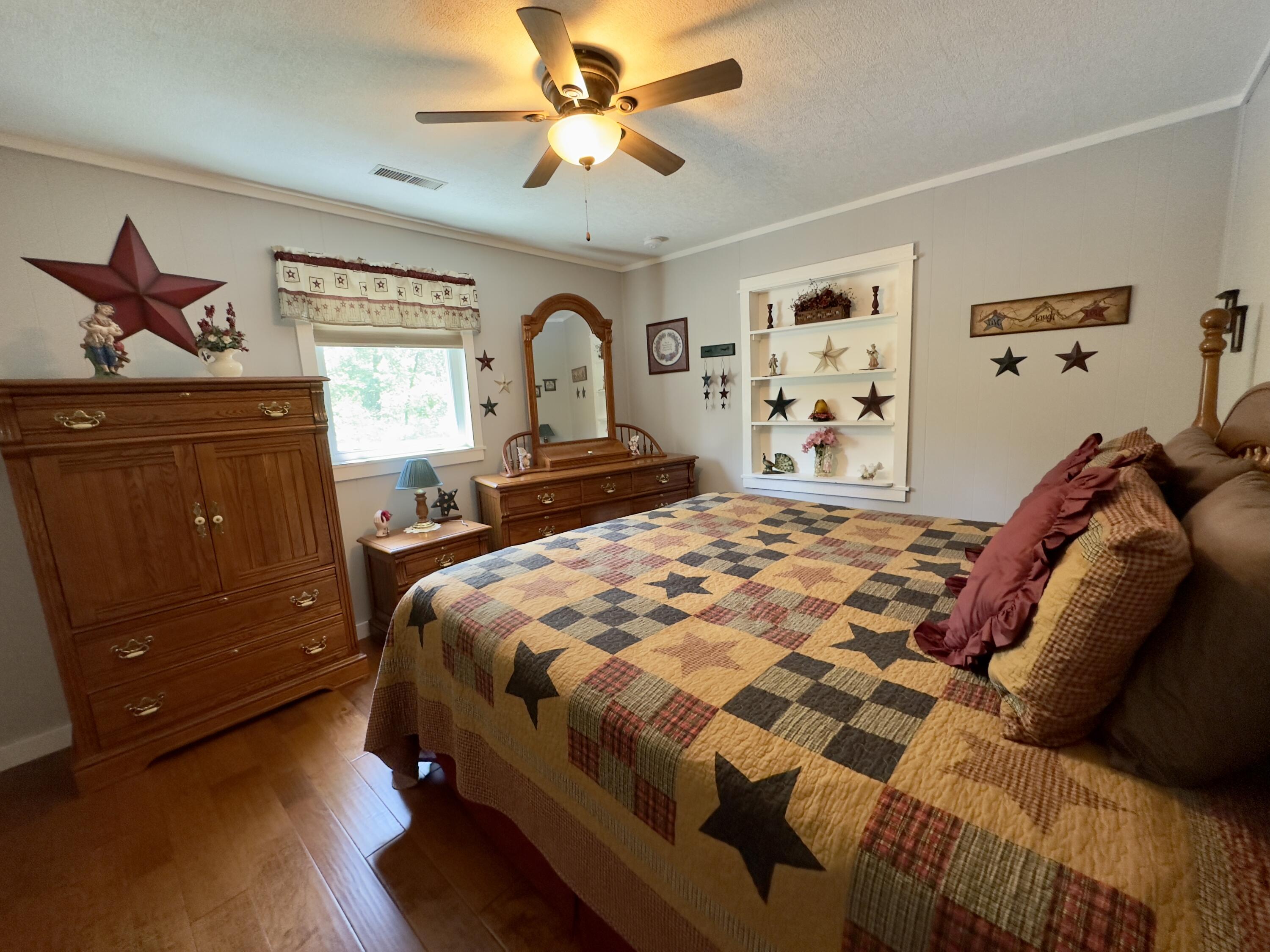 208 Berry Patch Circle