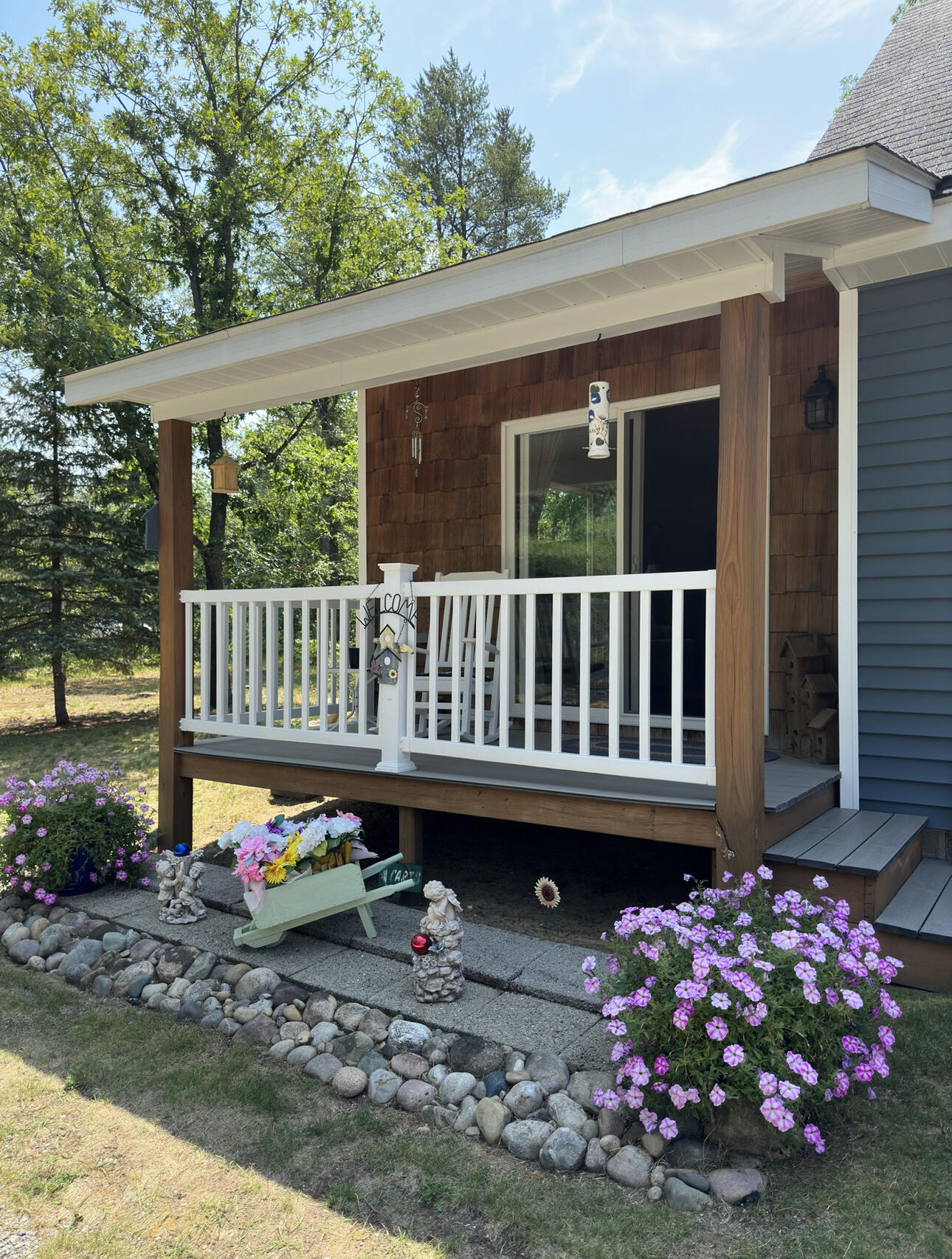 208 Berry Patch Circle