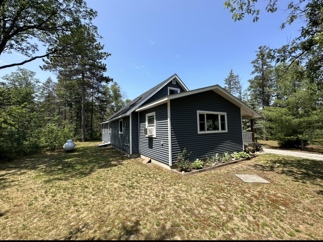 208 Berry Patch Circle