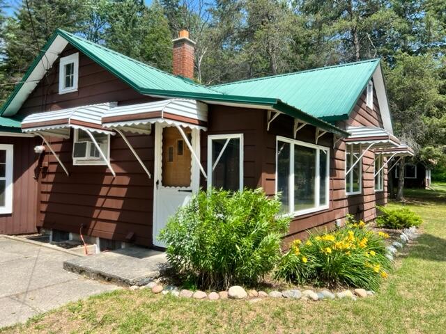 3667 Floody Drive
