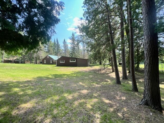 3667 Floody Drive