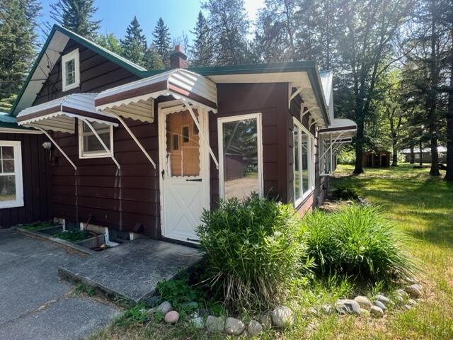 3667 Floody Drive