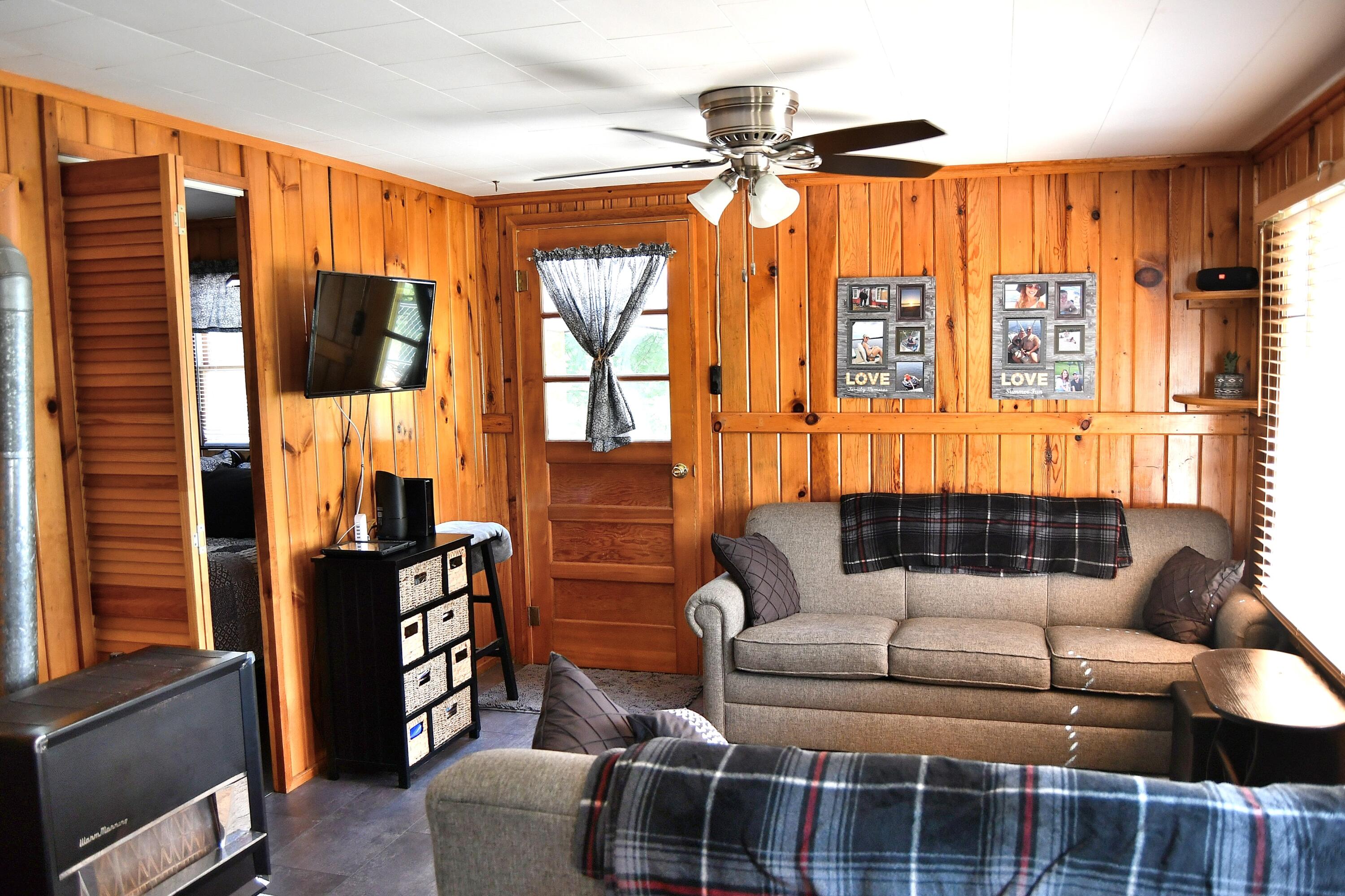 1221 Hollywood Drive, St. Helen