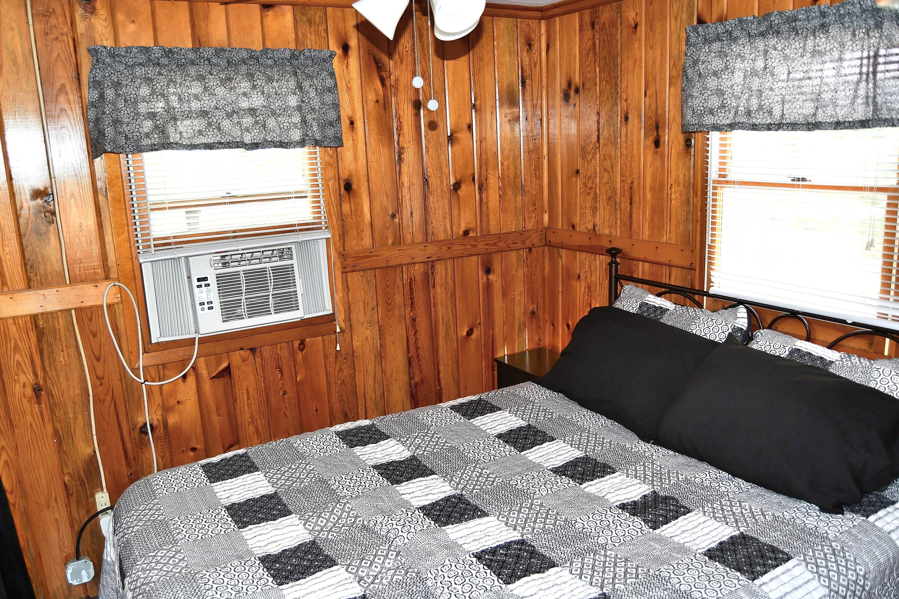 1221 Hollywood Drive, St. Helen