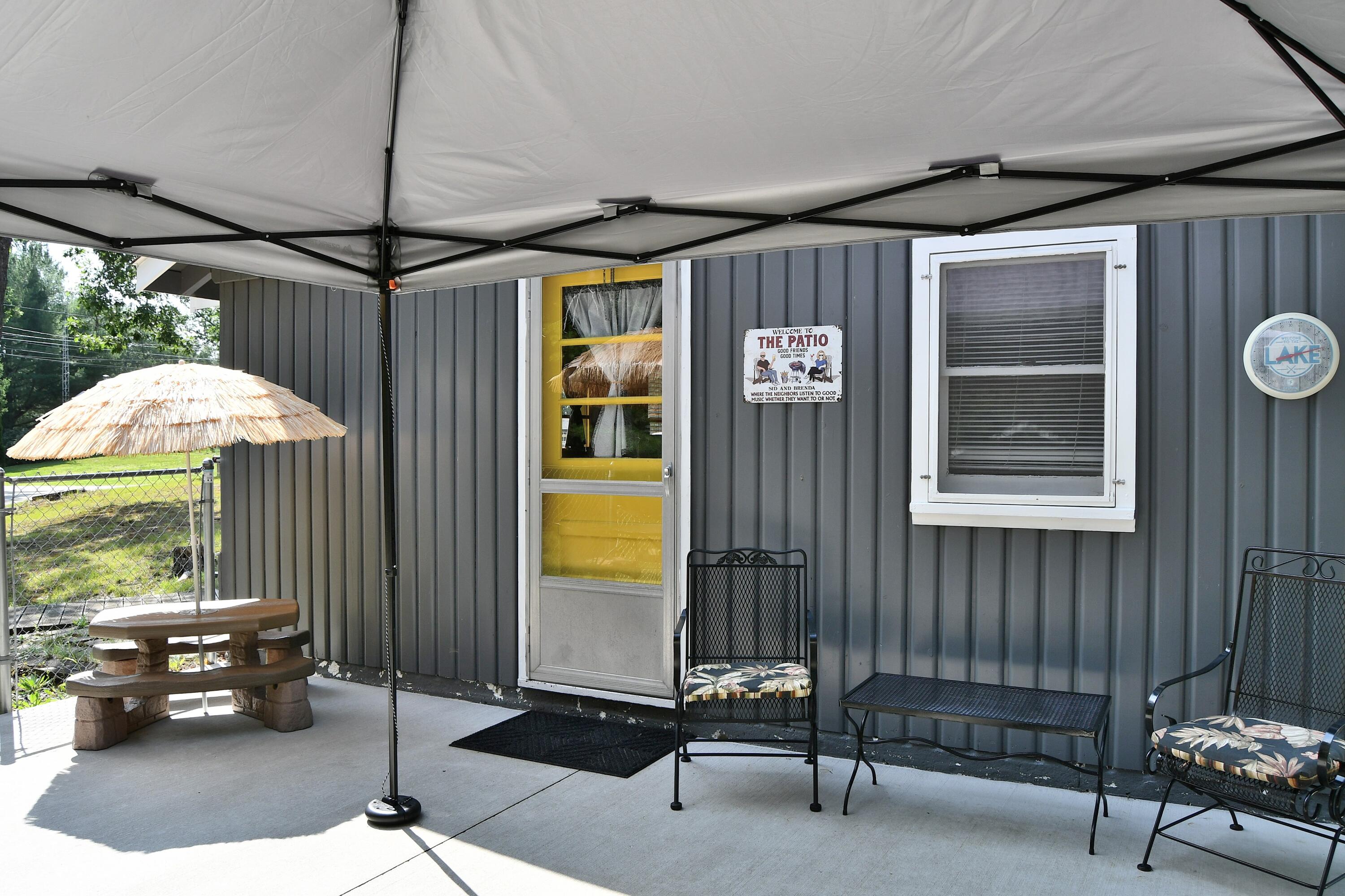 1221 Hollywood Drive, St. Helen