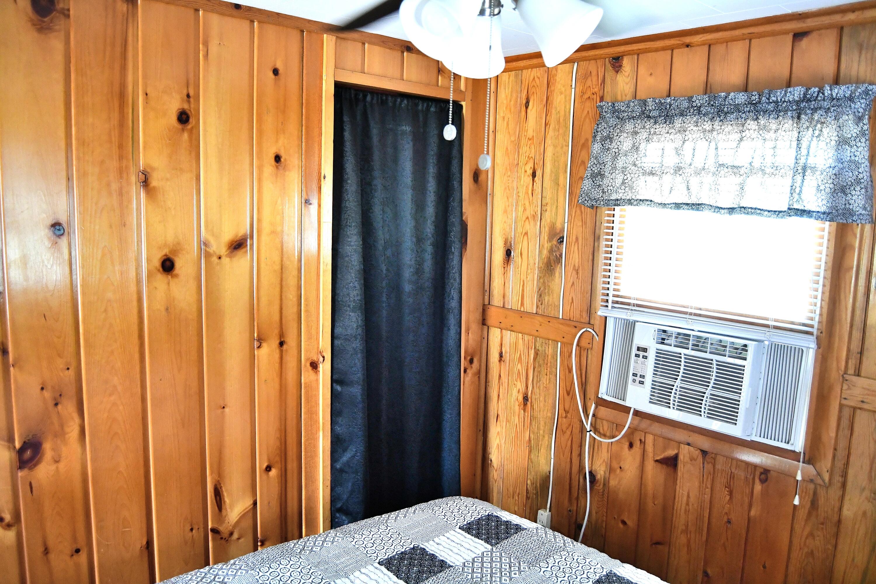 1221 Hollywood Drive, St. Helen