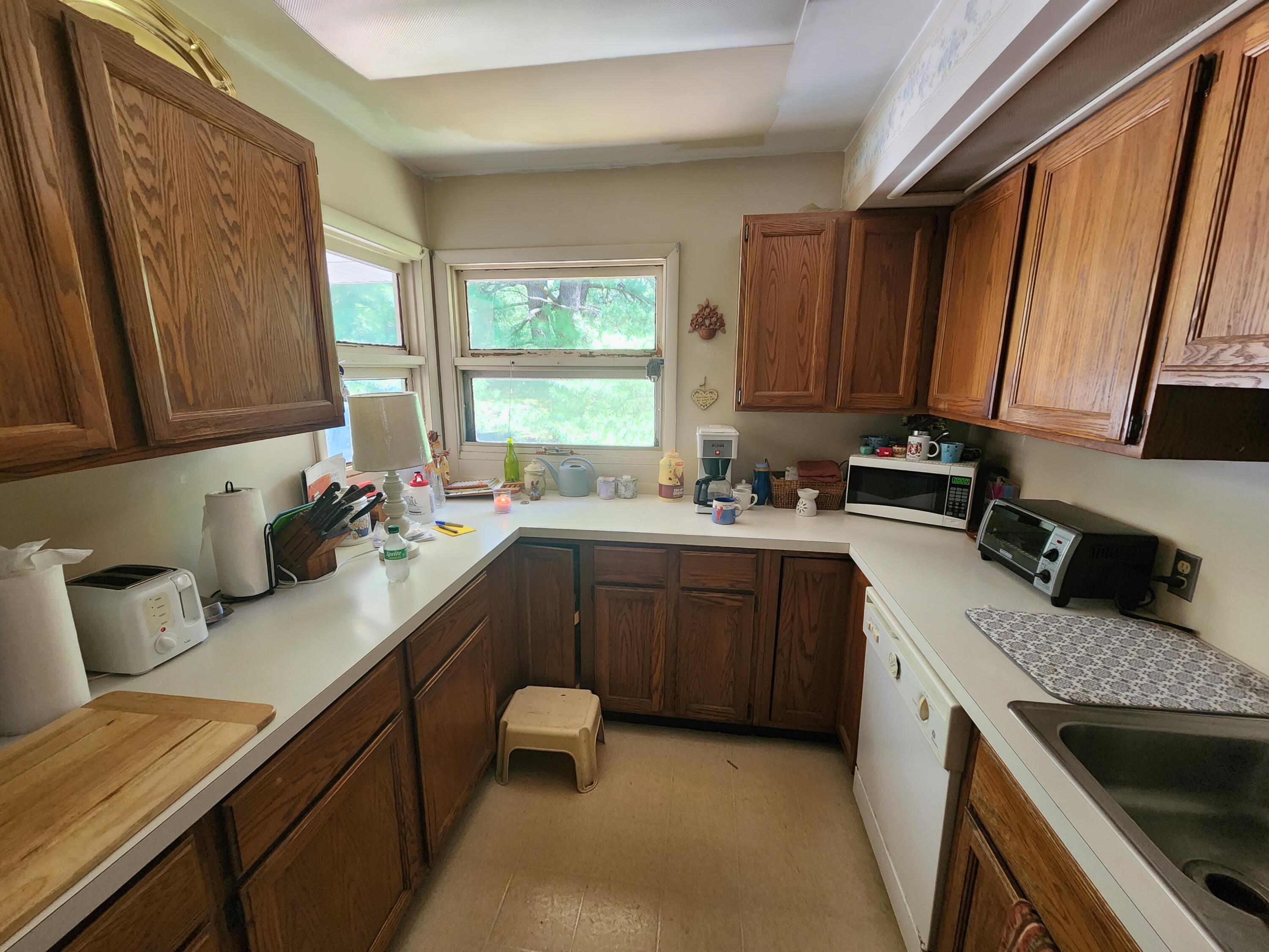 1173 OAKWOOD Trail