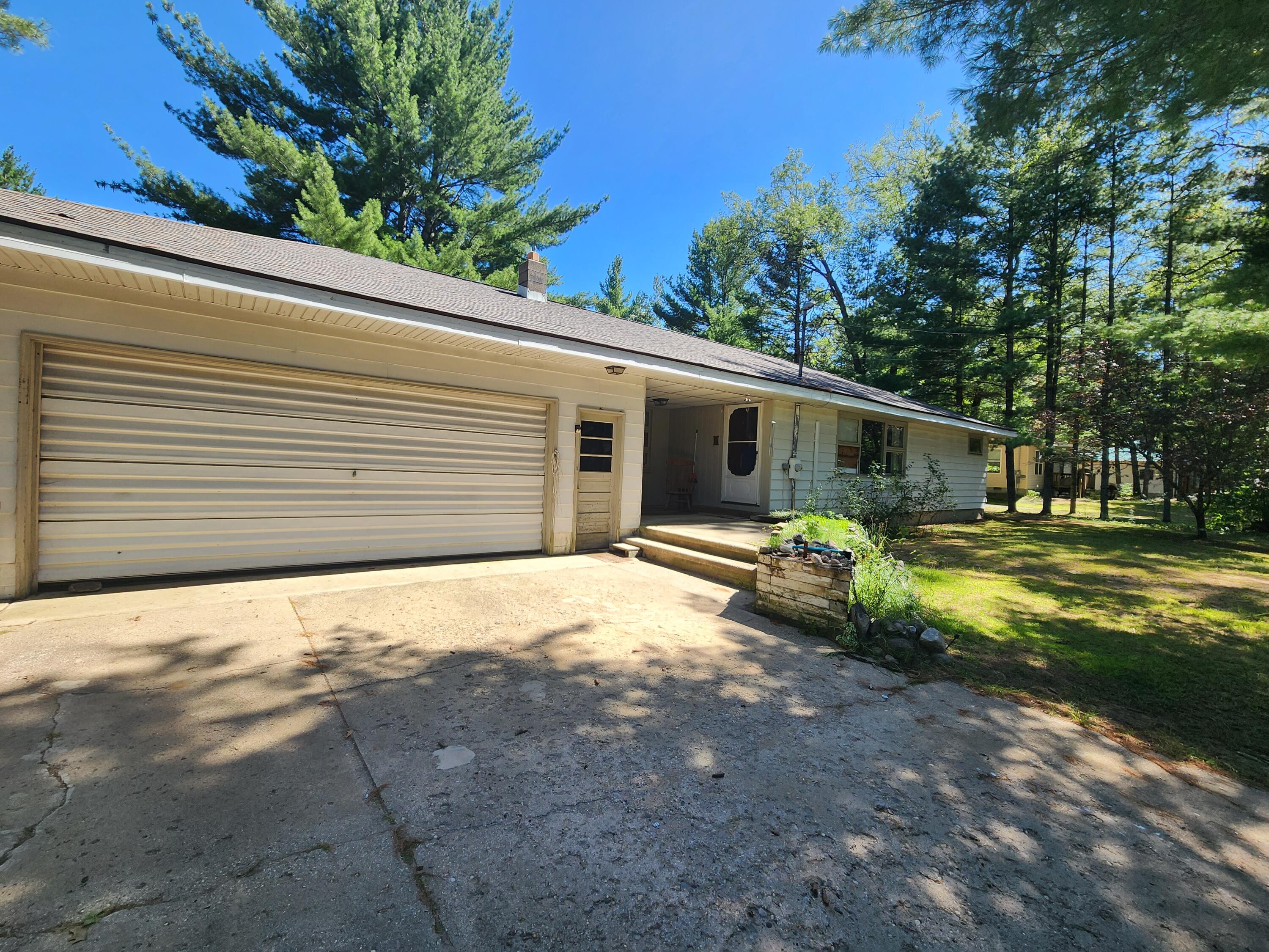 1173 OAKWOOD Trail