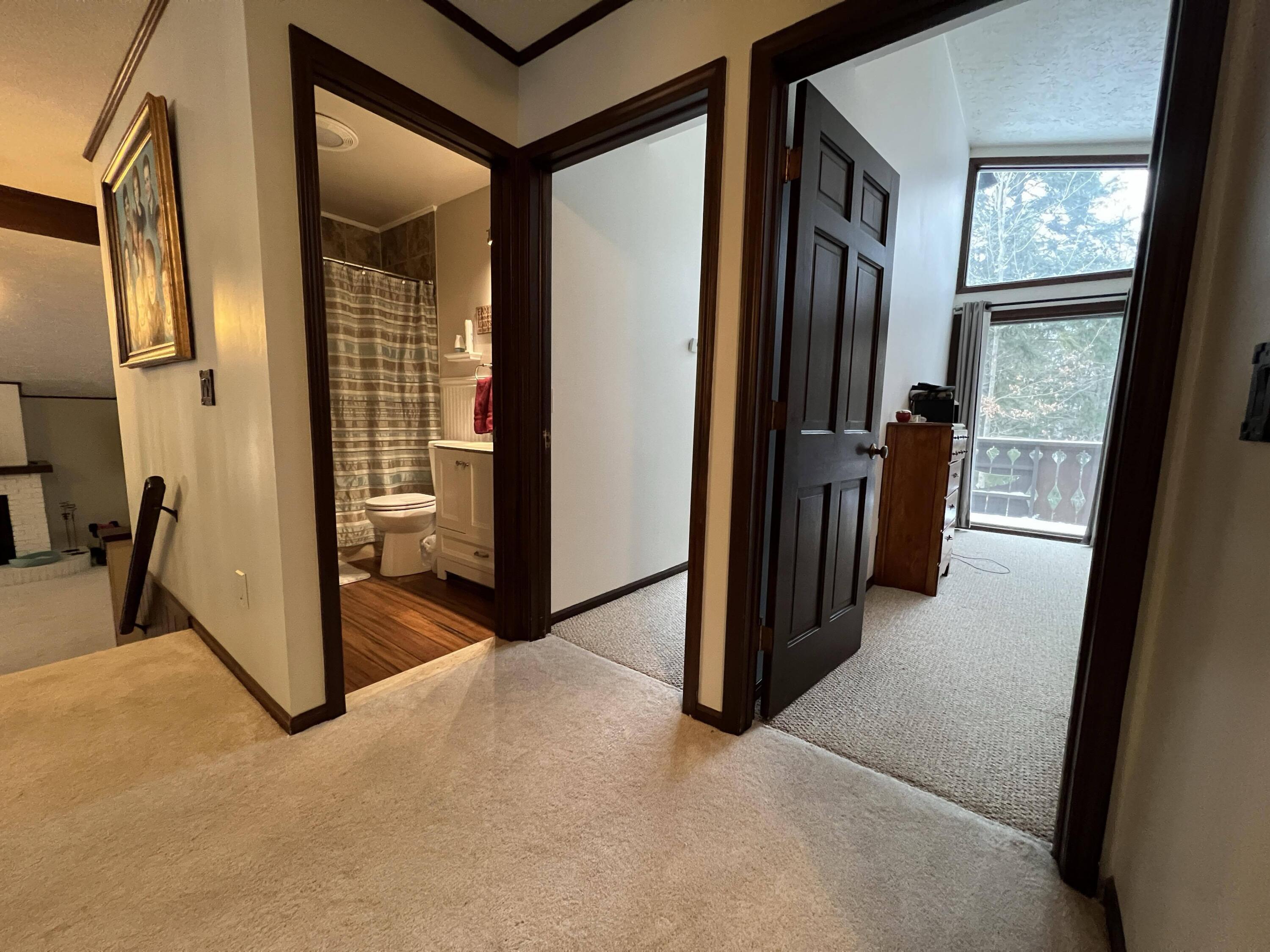 6076 Foothills Trail