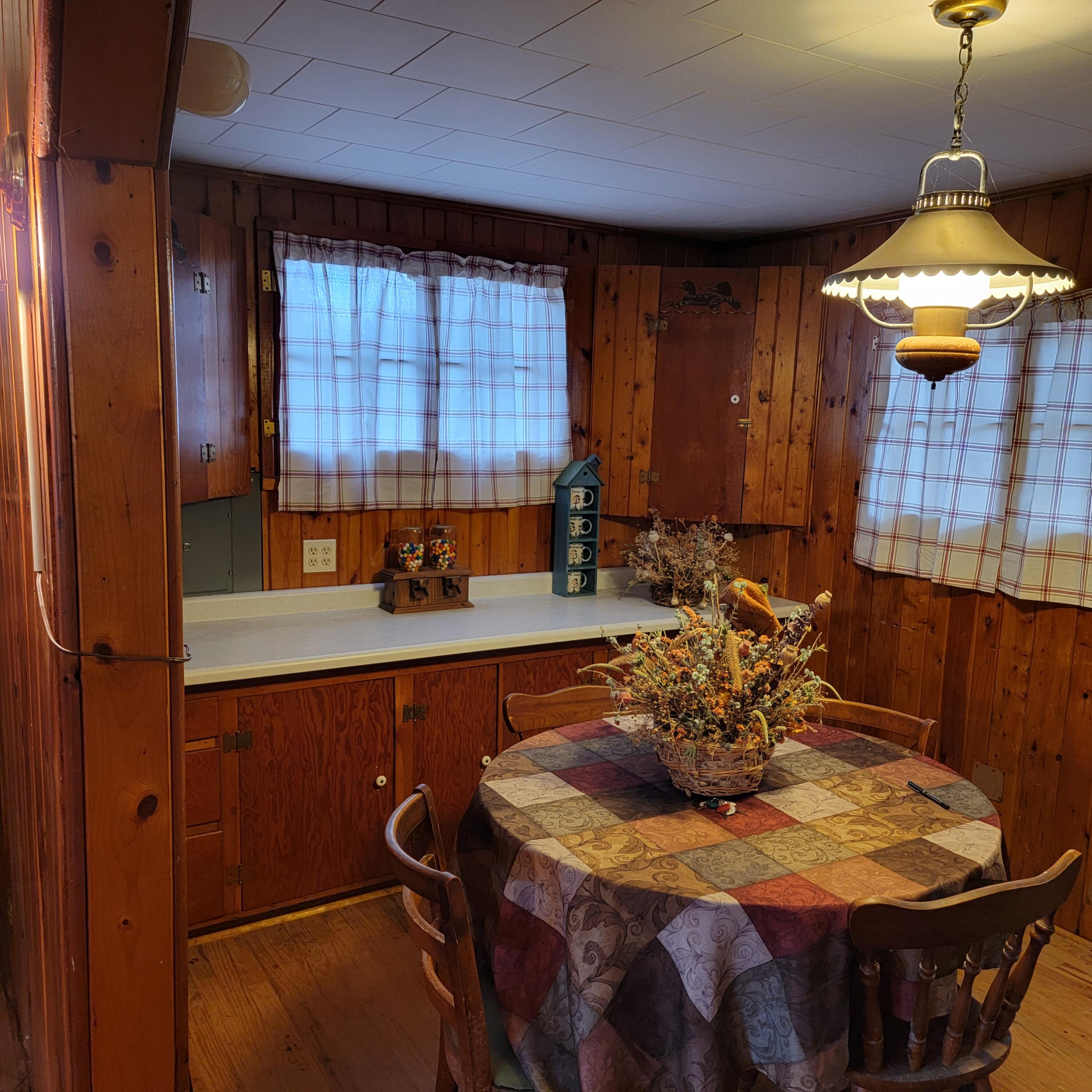 1992 Brown Street, St. Helen