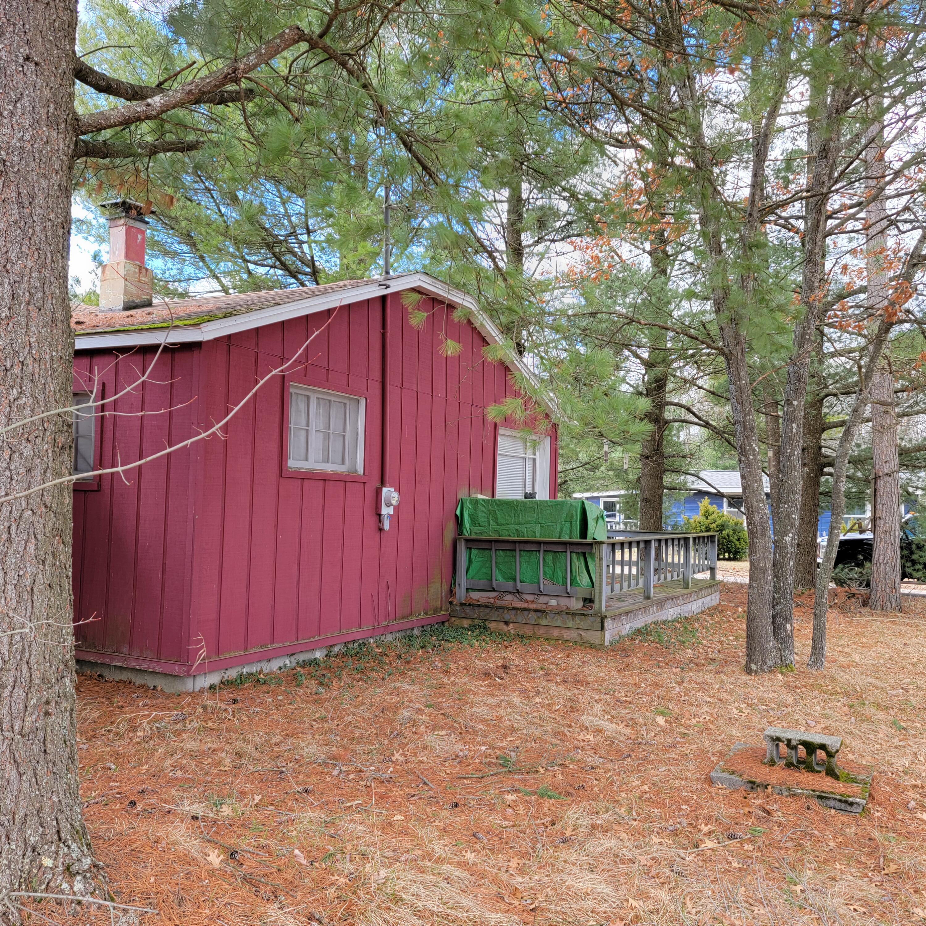 1992 Brown Street, St. Helen