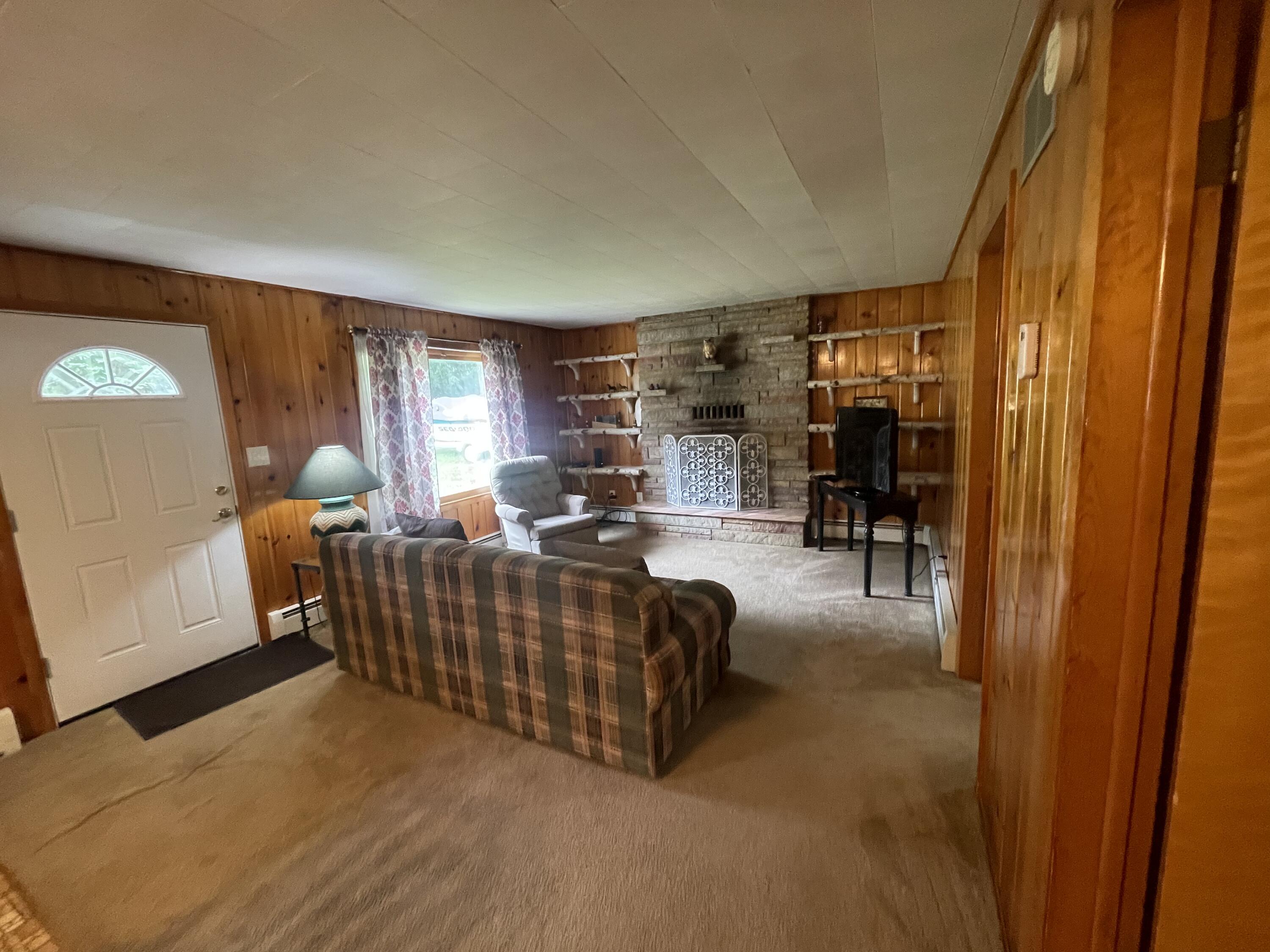 1665 N Kennedy Drive, St. Helen