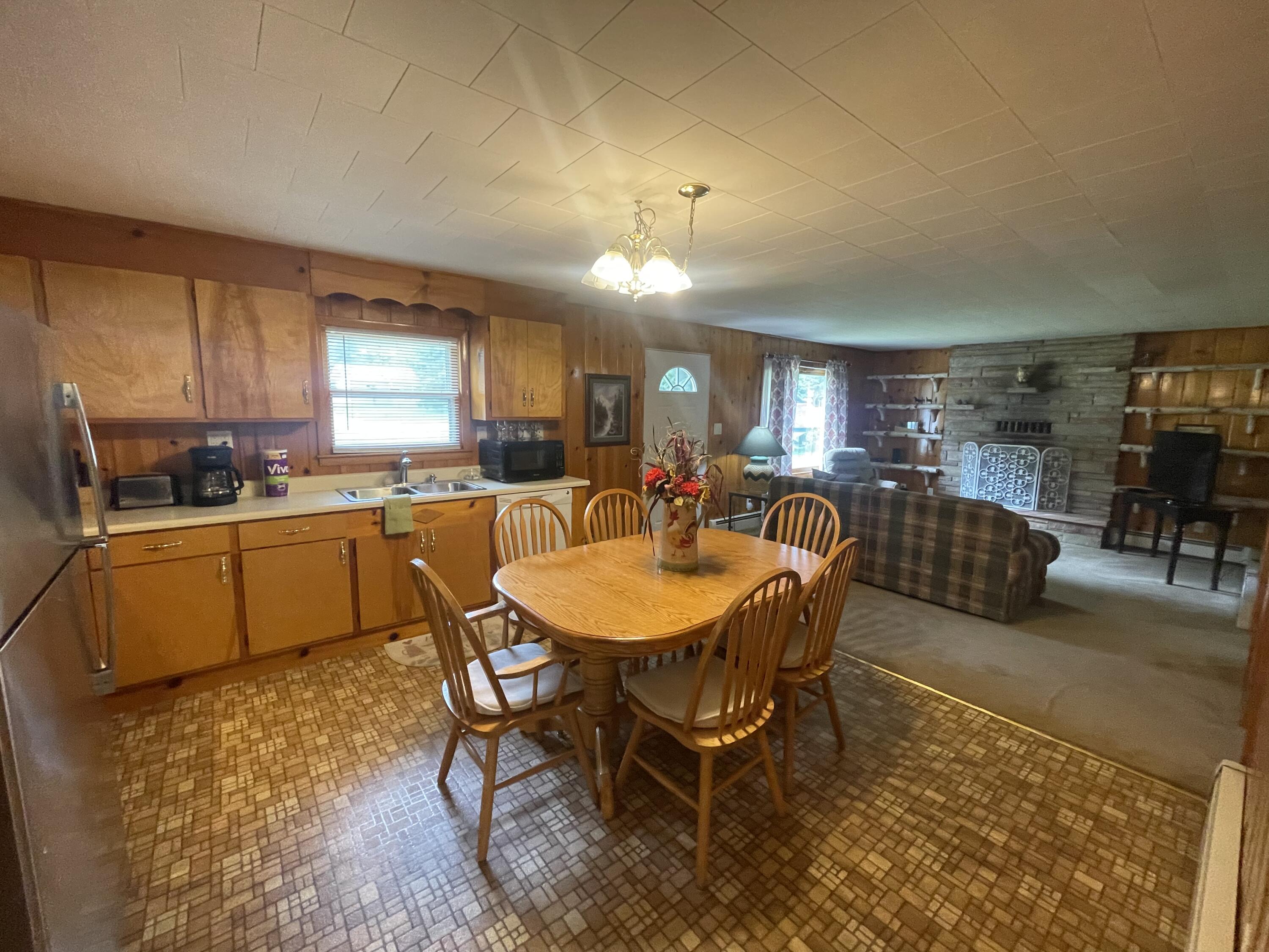 1665 N Kennedy Drive, St. Helen