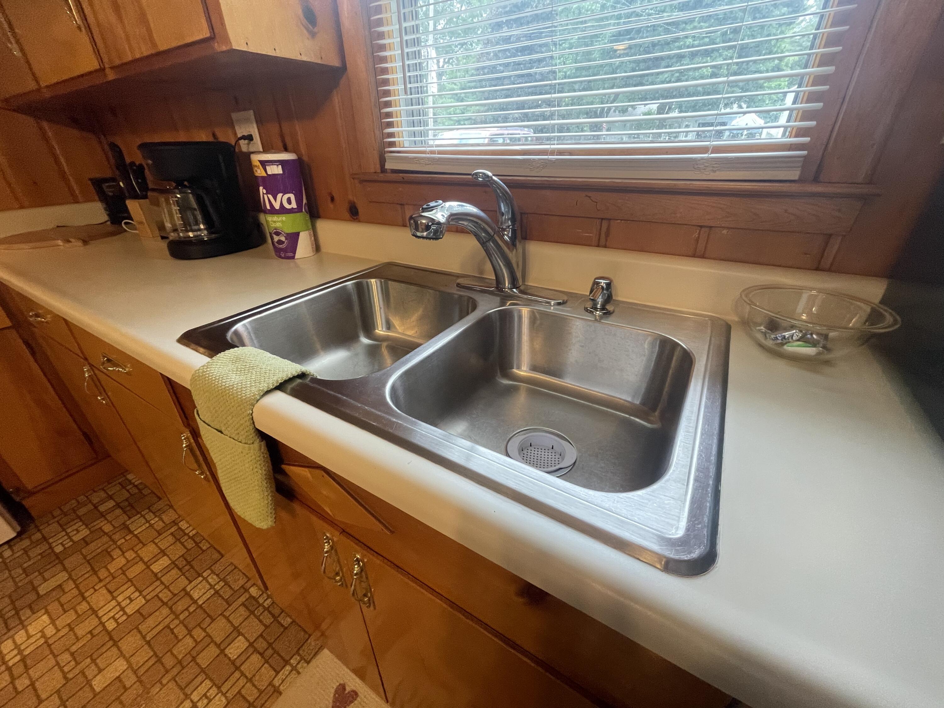 1665 N Kennedy Drive, St. Helen