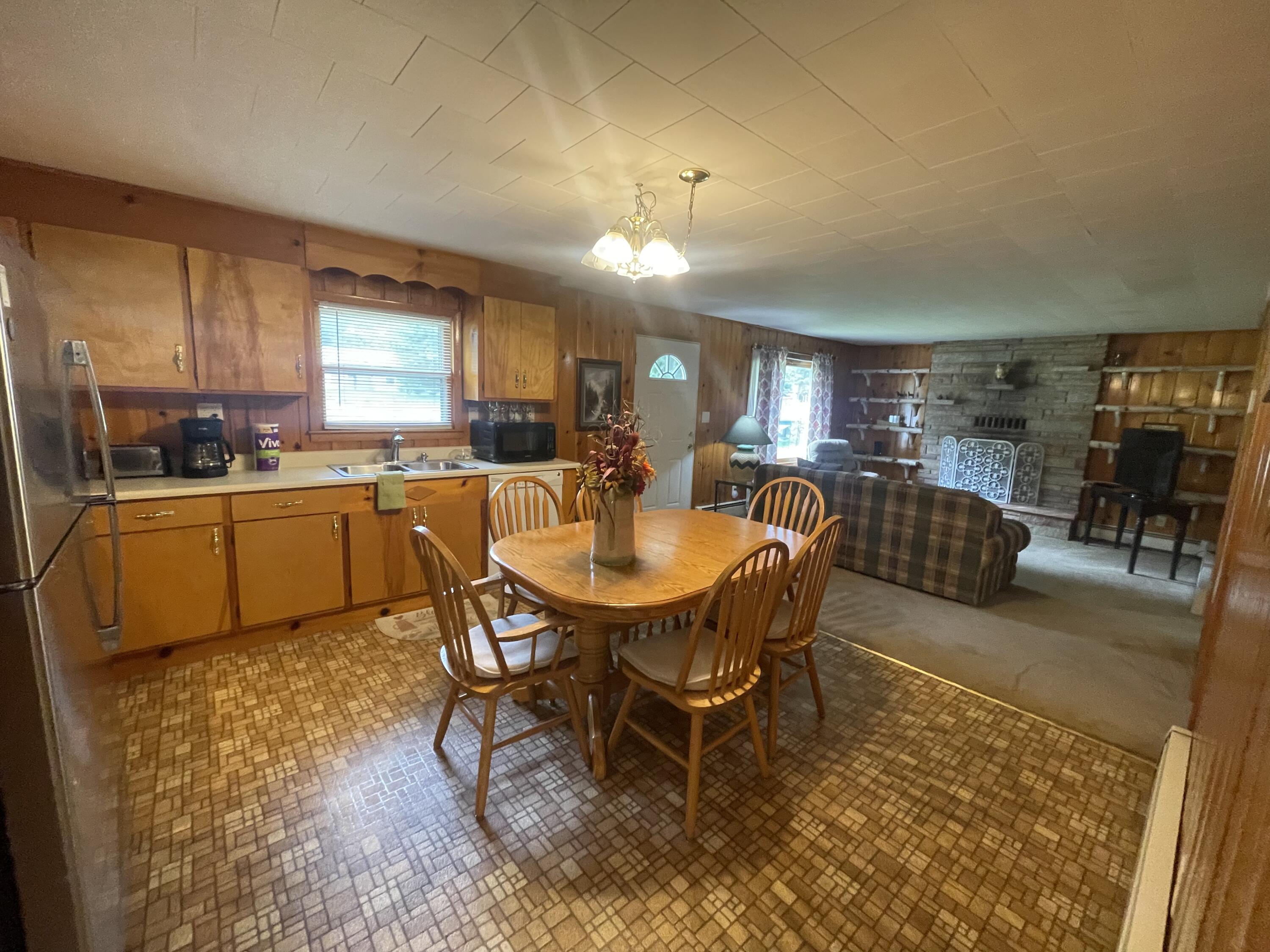 1665 N Kennedy Drive, St. Helen
