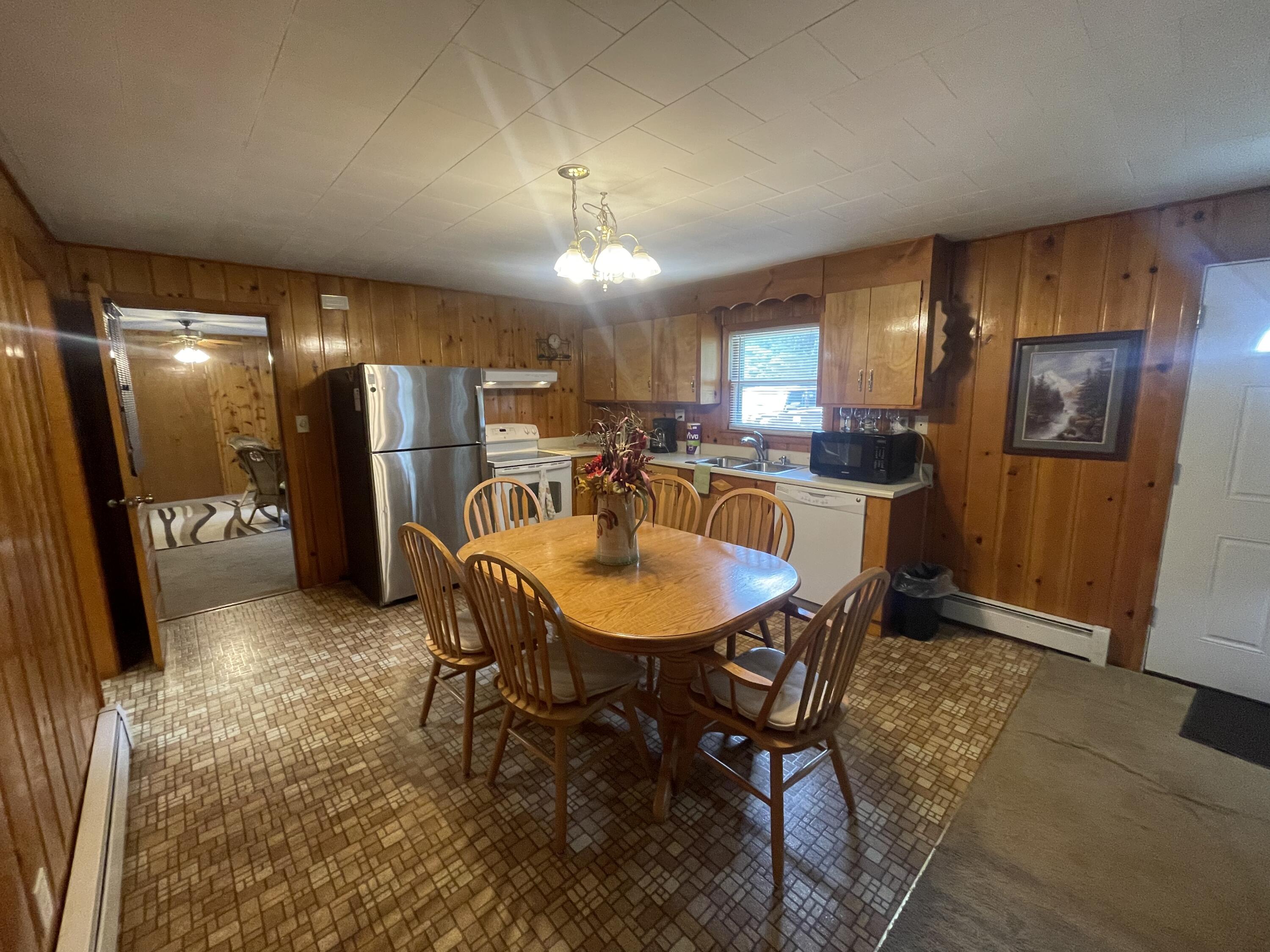 1665 N Kennedy Drive, St. Helen