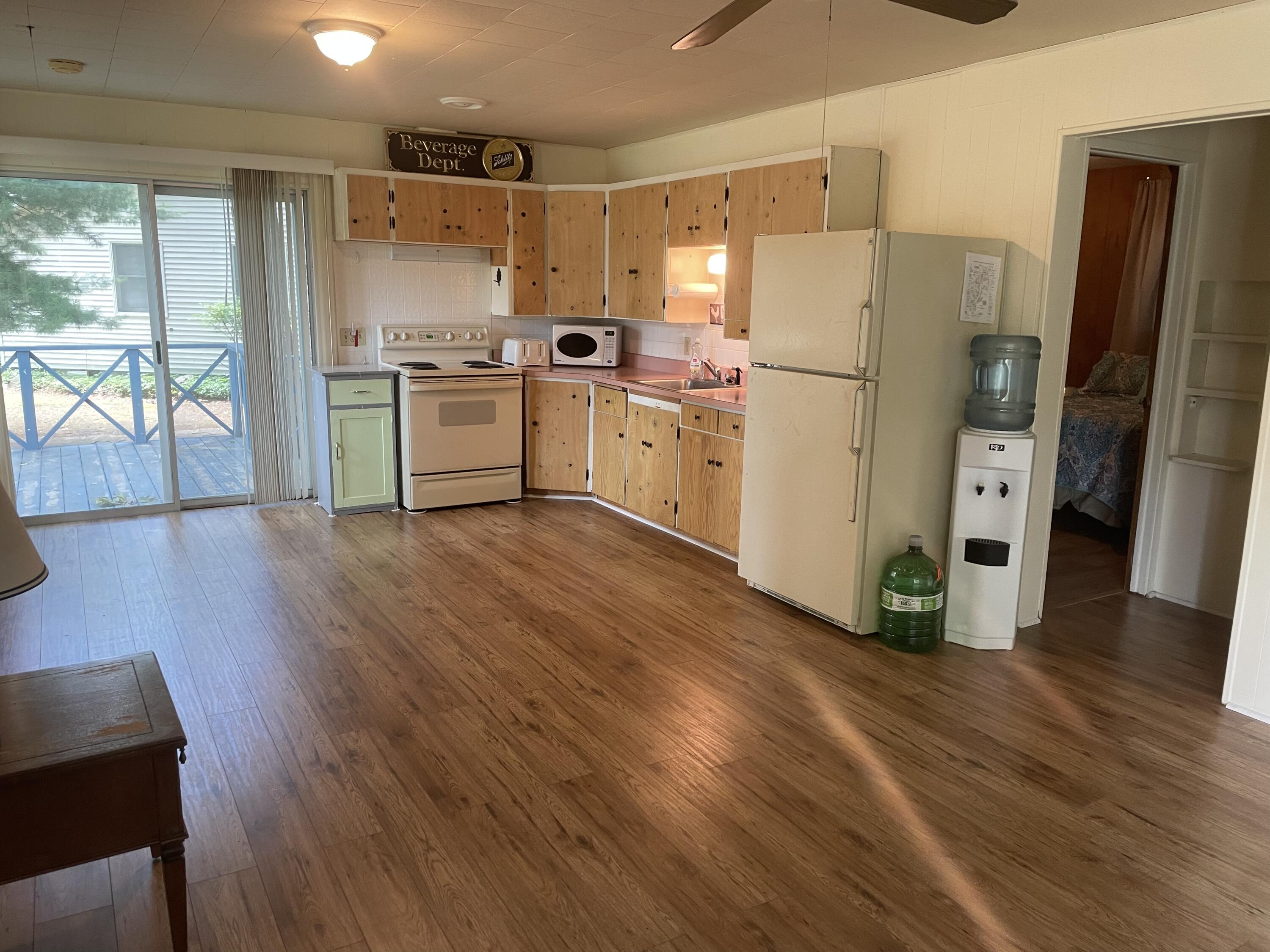 104 Ridgewood Drive