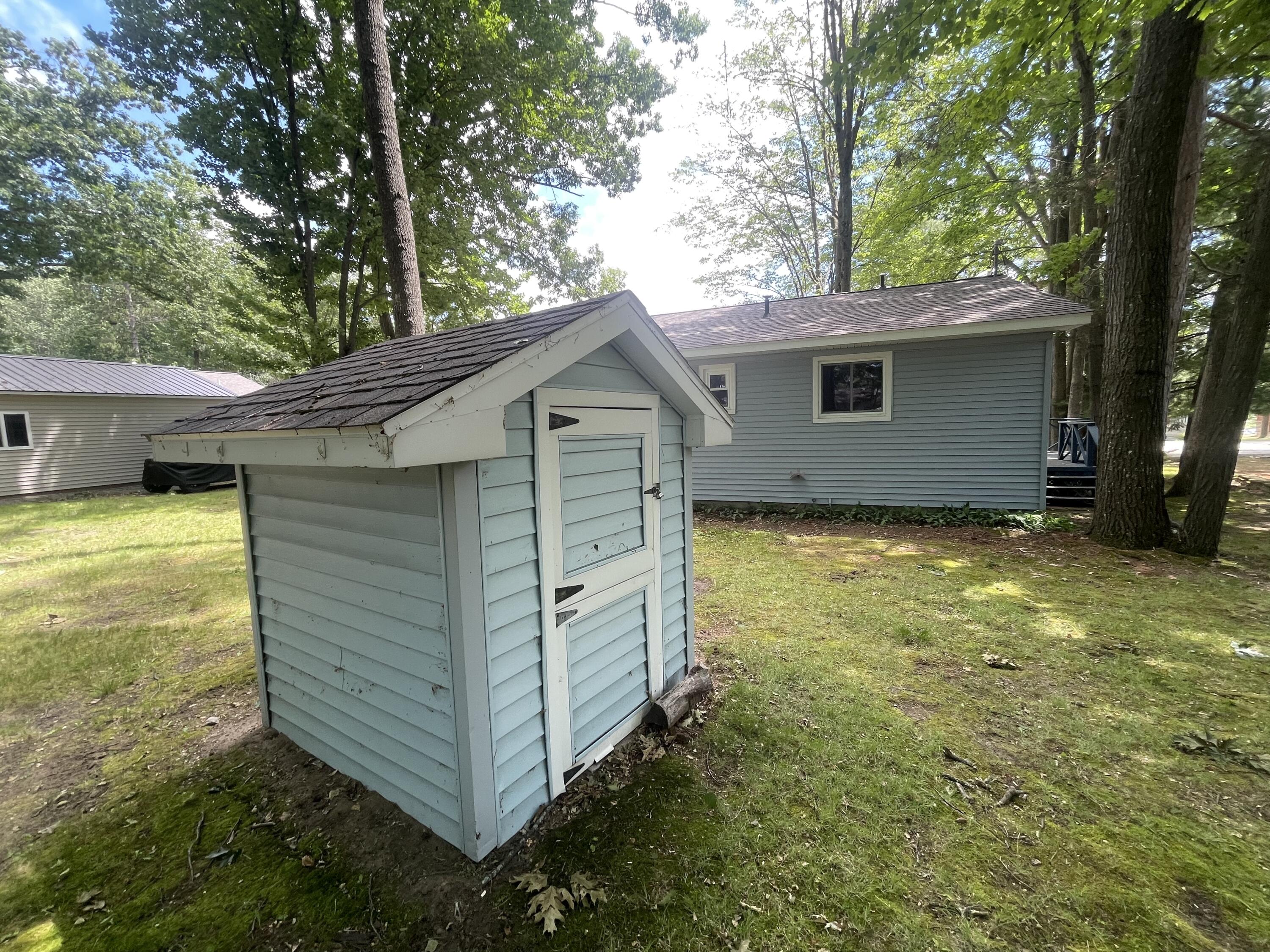 104 Ridgewood Drive