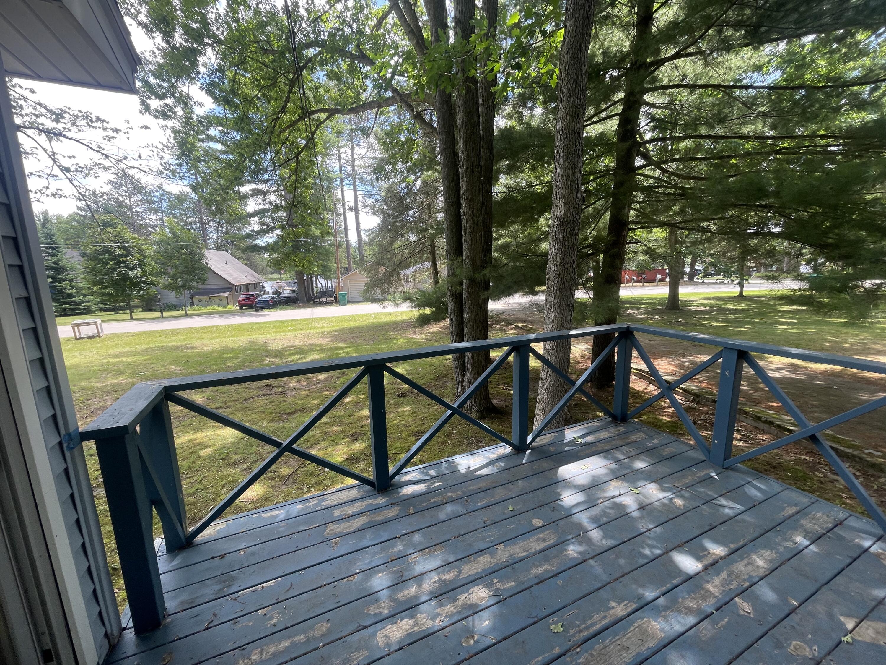 104 Ridgewood Drive