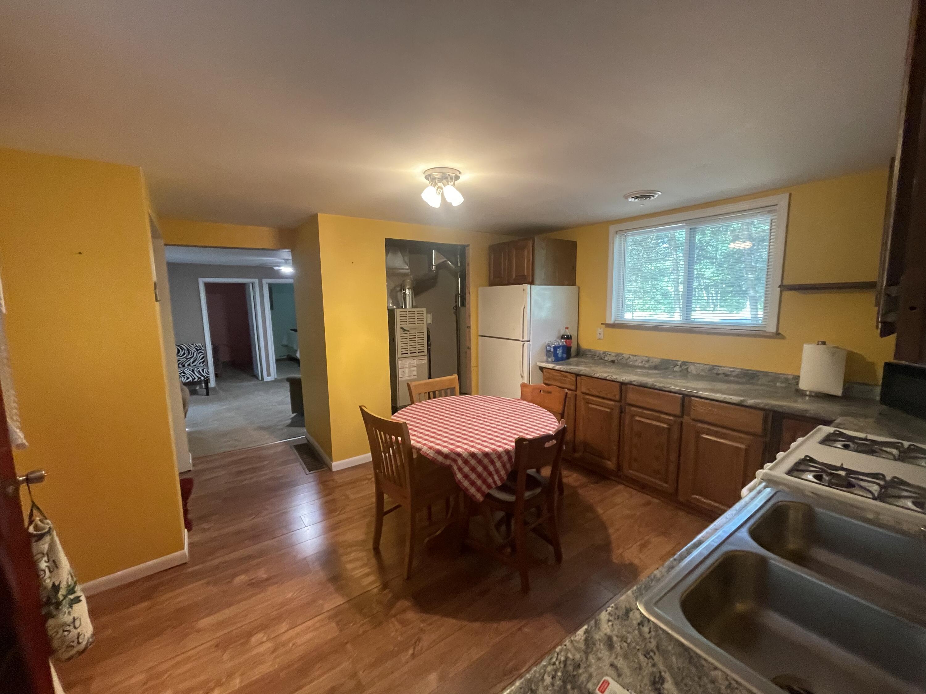 3821 S Townline Road