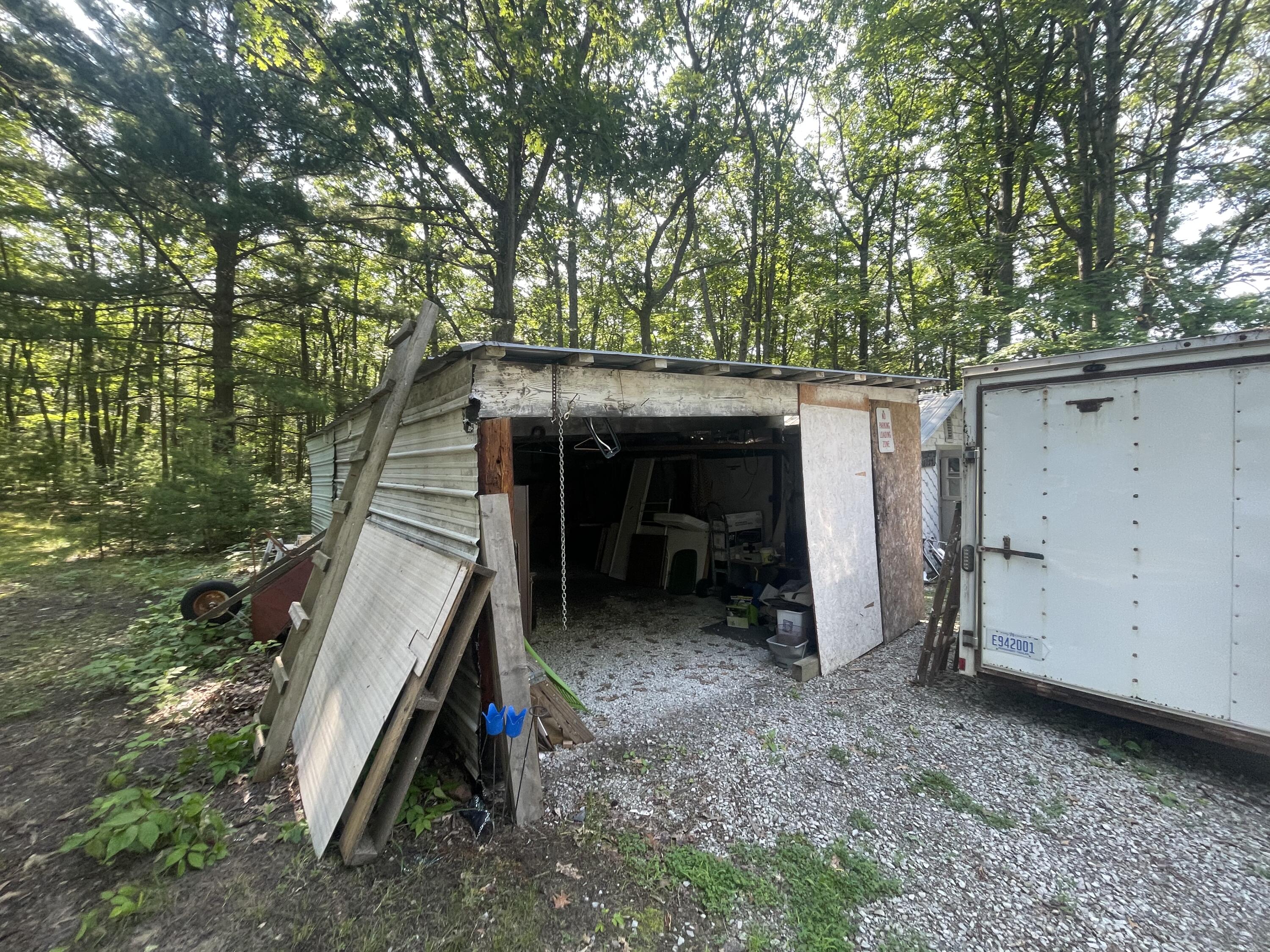 3821 S Townline Road