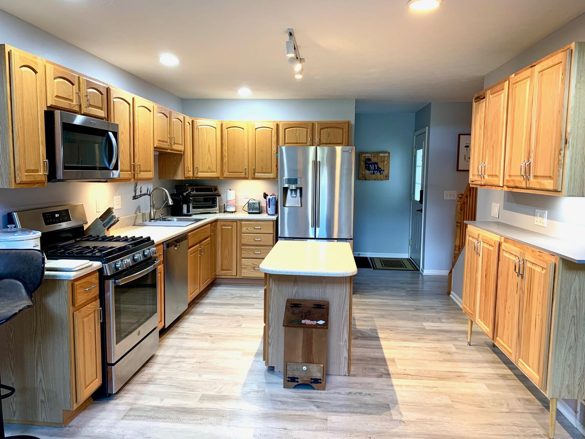 211 White Deer Trail, #6