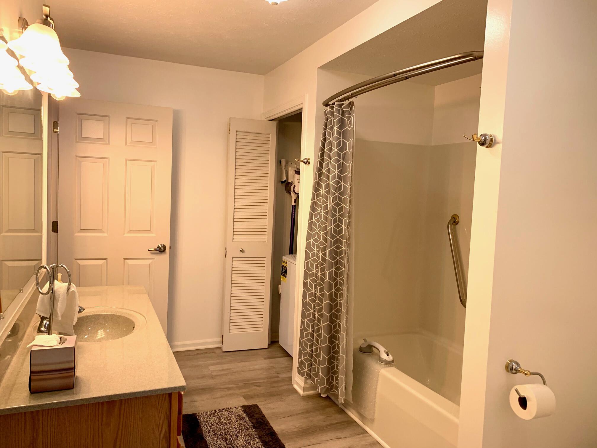 211 White Deer Trail, #6
