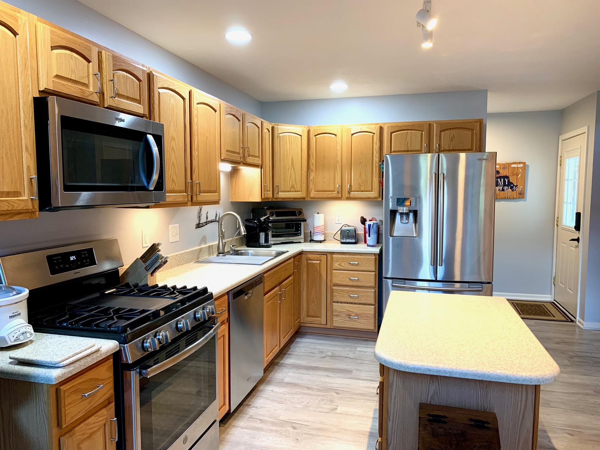 211 White Deer Trail, #6