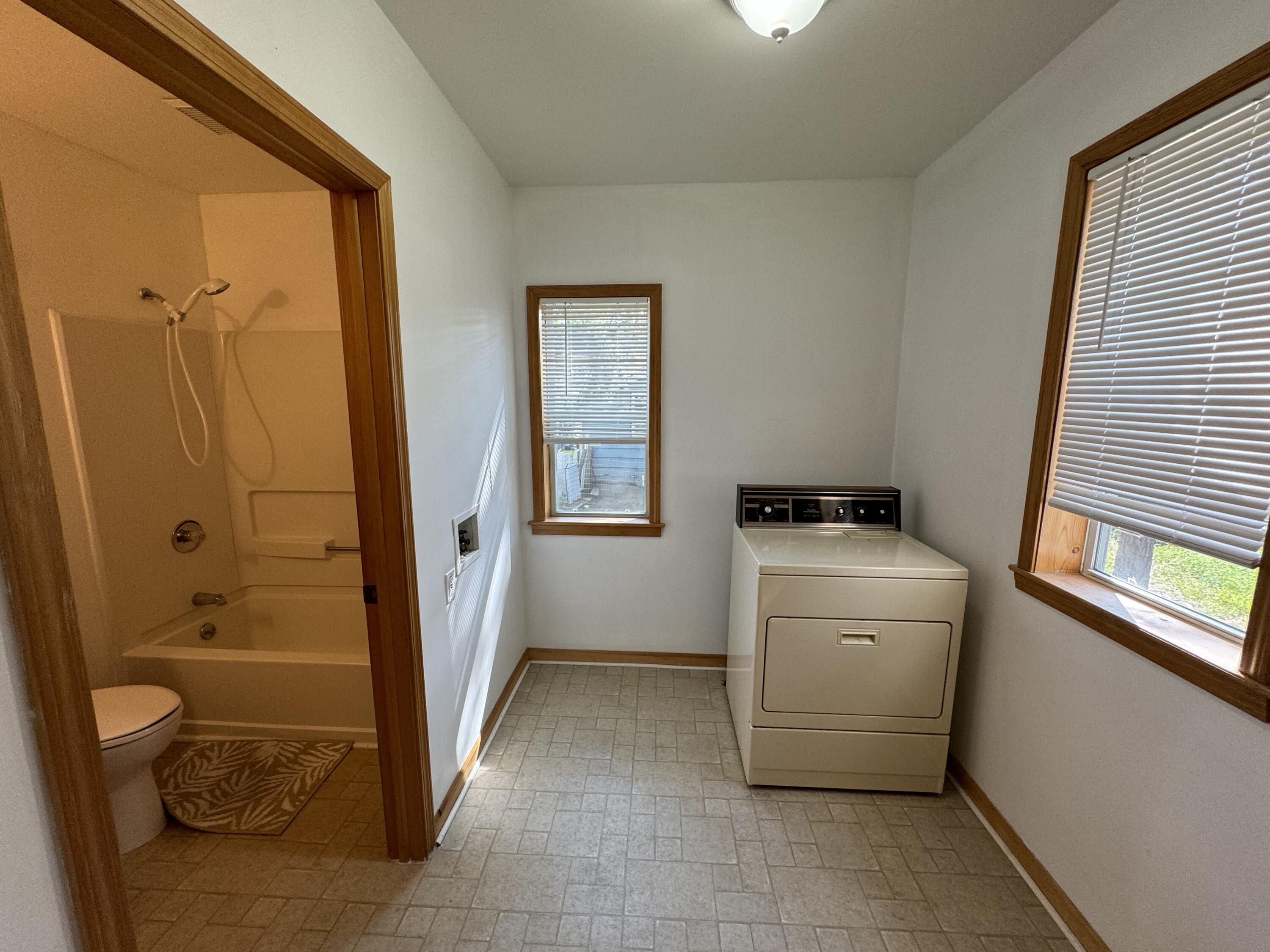 10112 Legion Drive, St. Helen