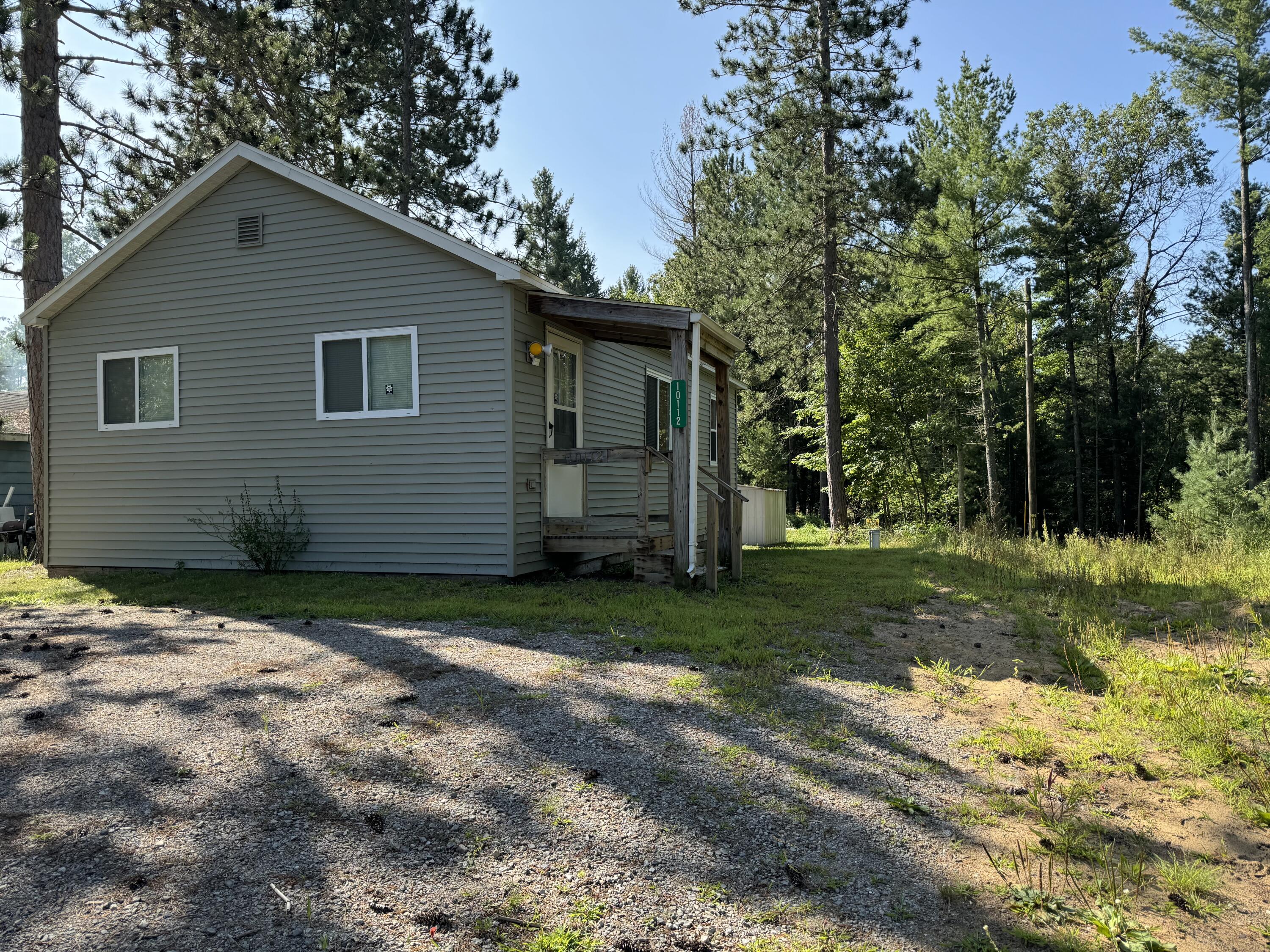 10112 Legion Drive, St. Helen