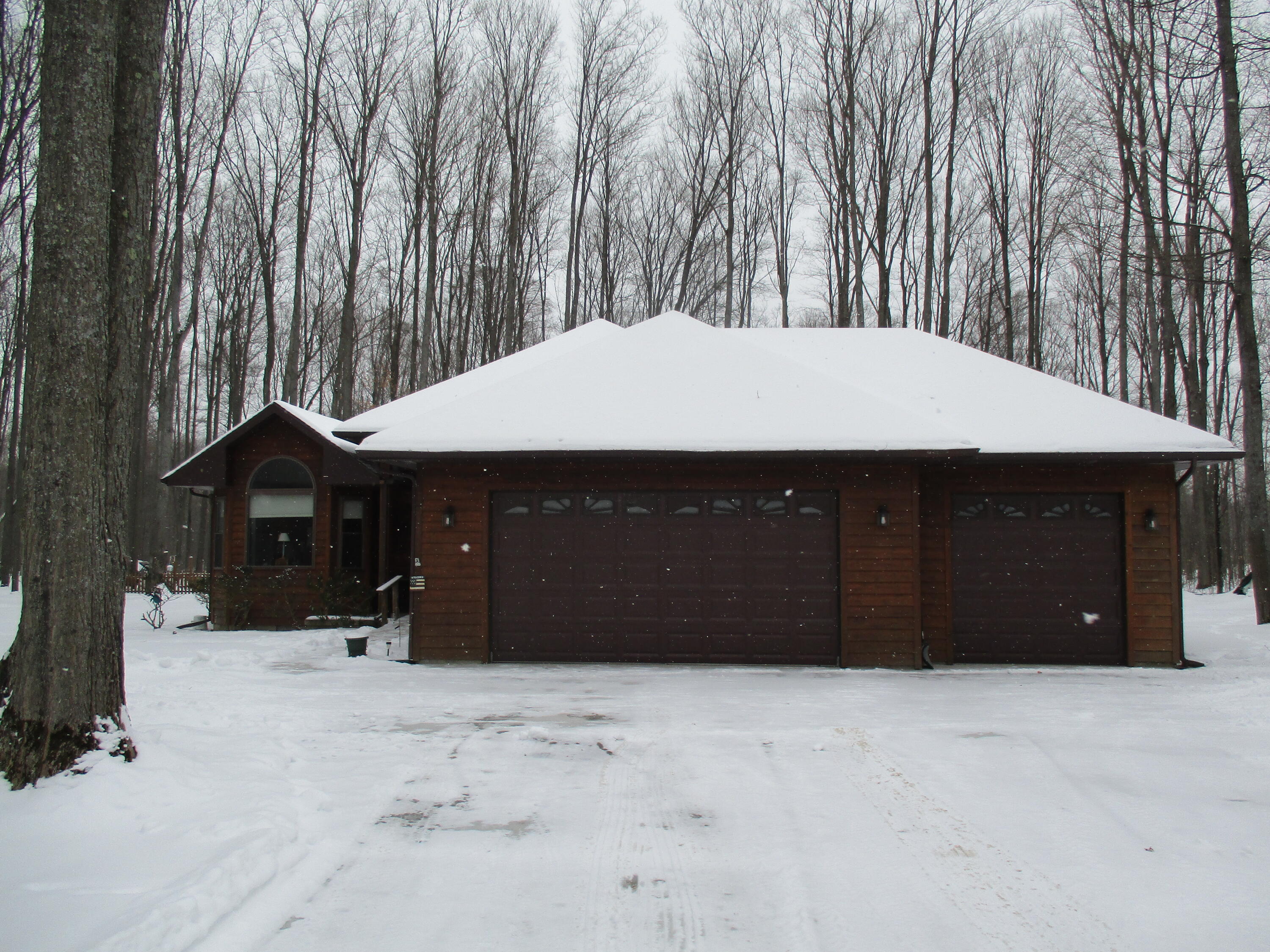6243 Deerfield Drive