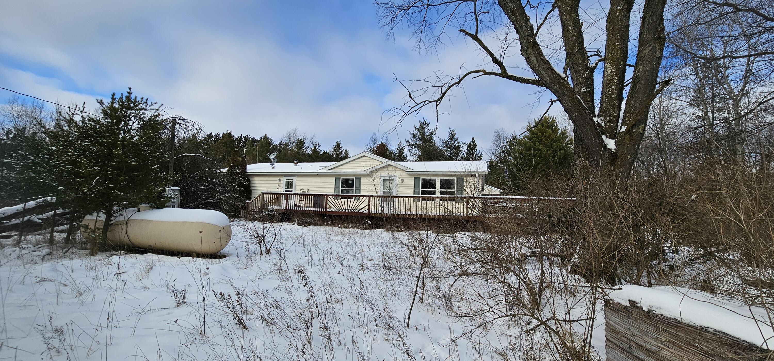 11072 Strawberry Avenue