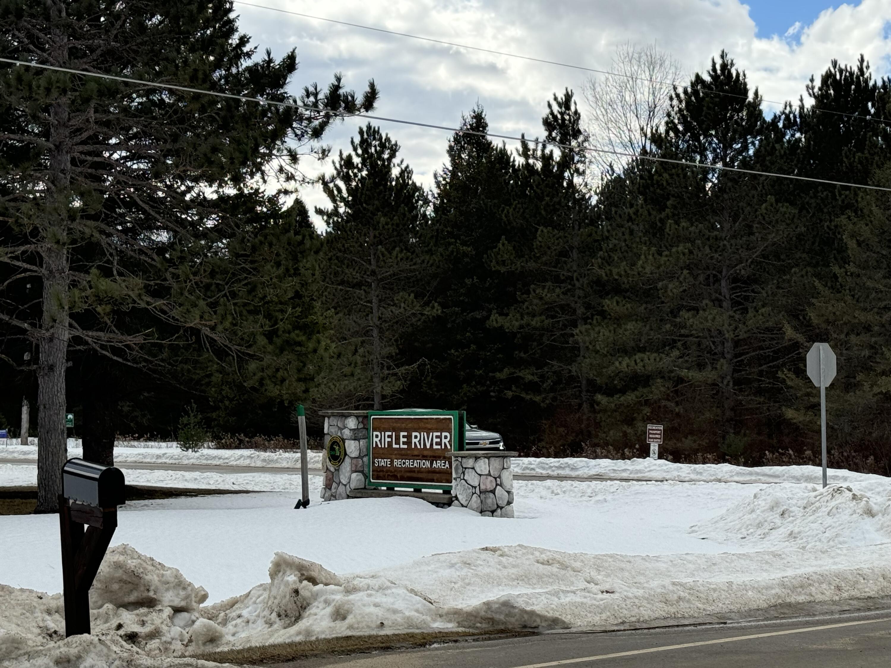 2686 E Rose City Road