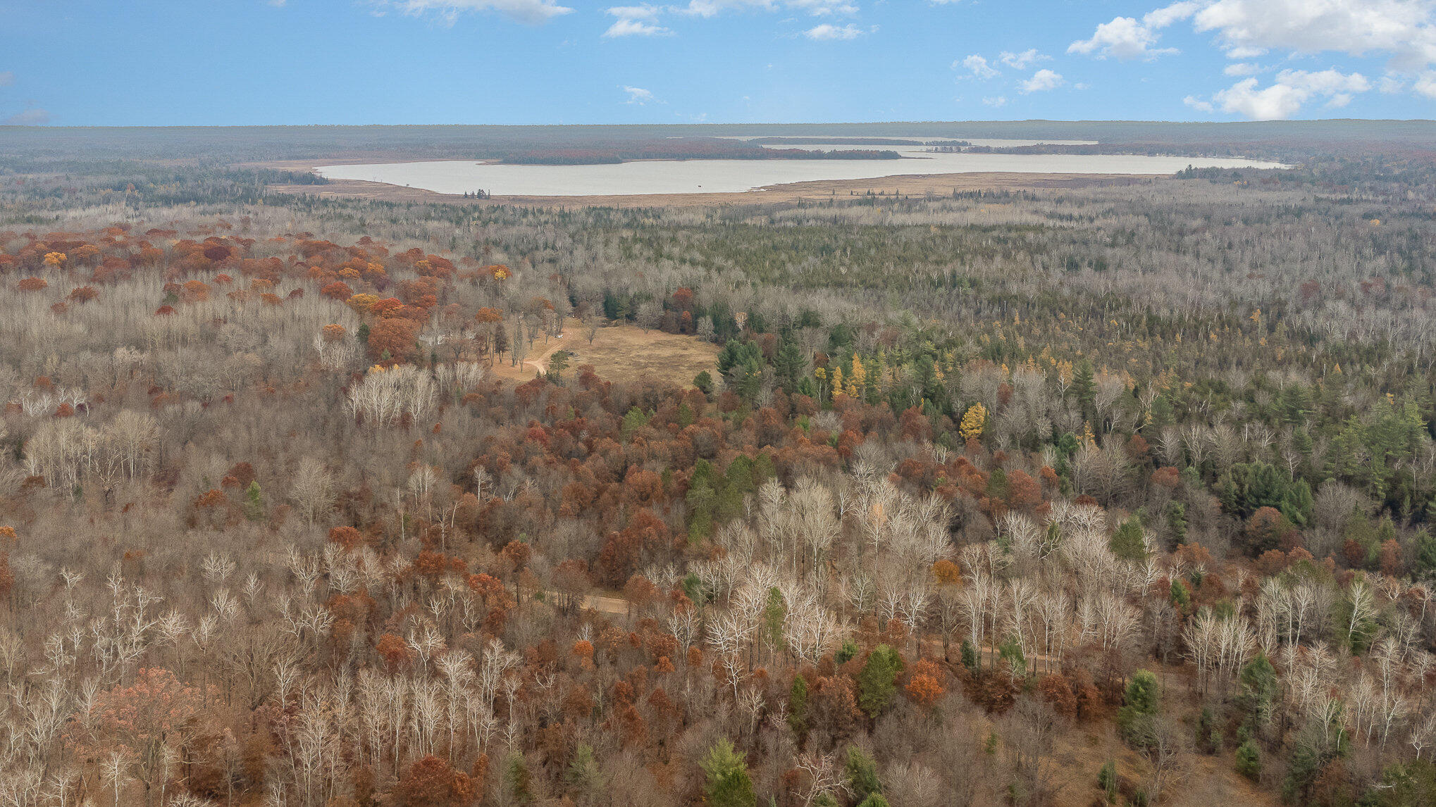 1940 N Third Lake Road, St. Helen