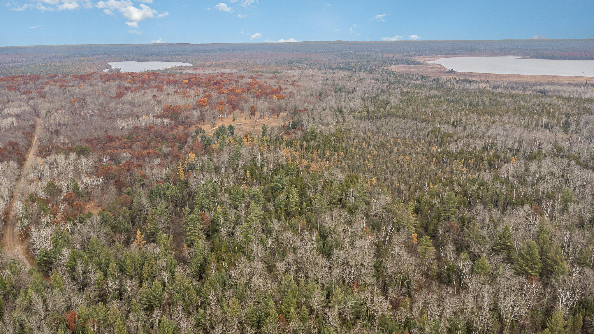 1940 N Third Lake Road, St. Helen