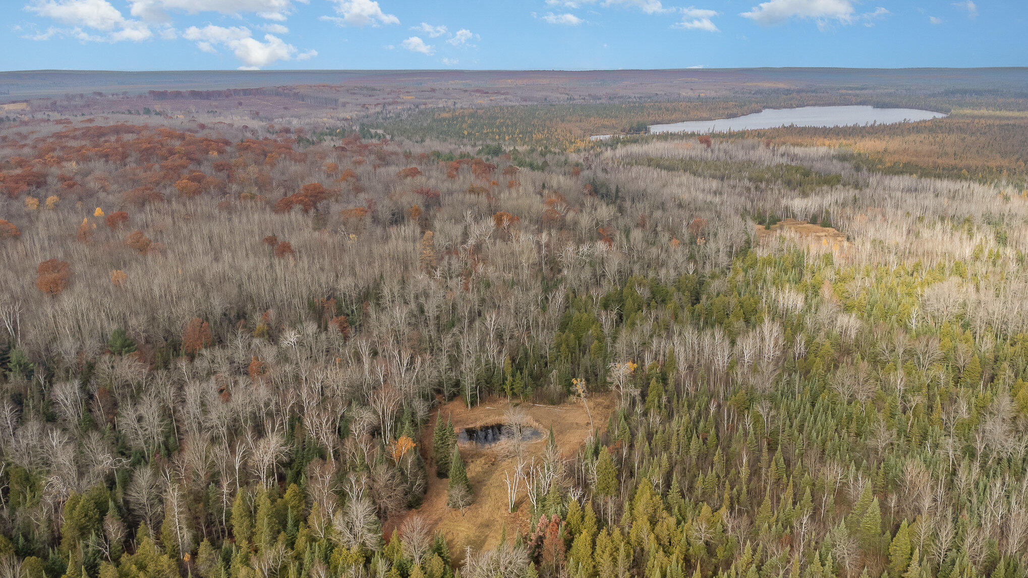 1940 N Third Lake Road, St. Helen