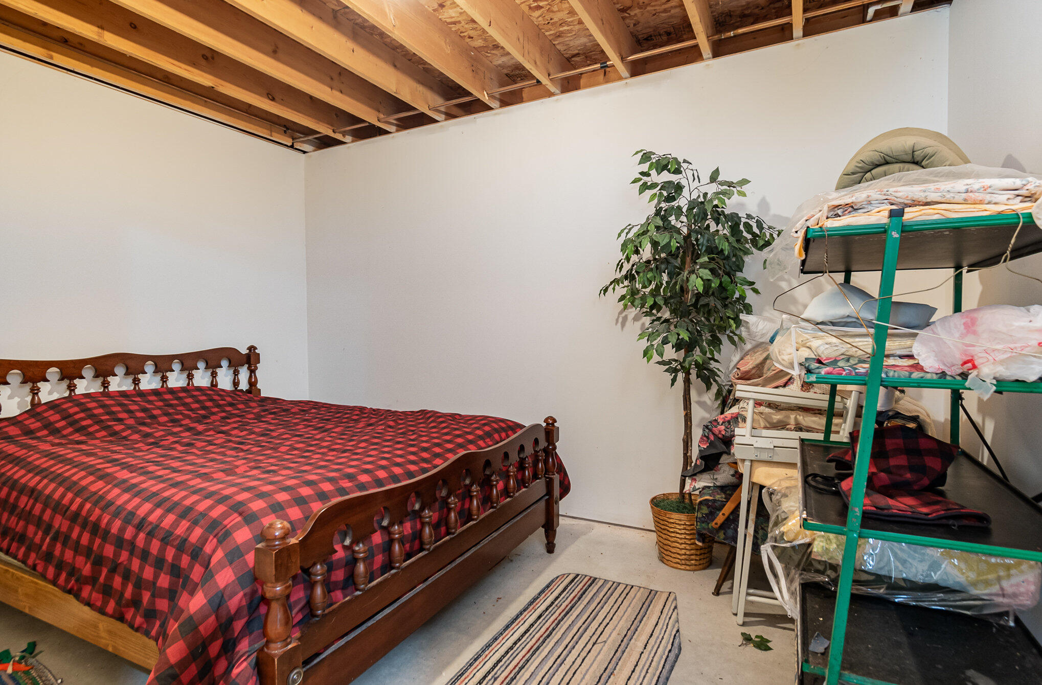 1940 N Third Lake Road, St. Helen