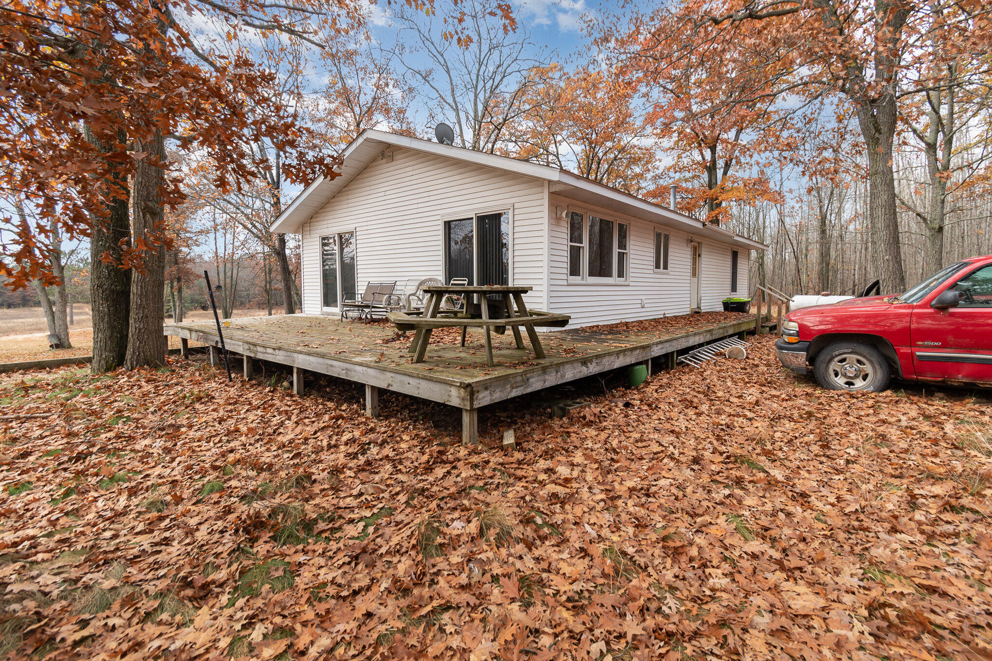 1940 N Third Lake Road, St. Helen