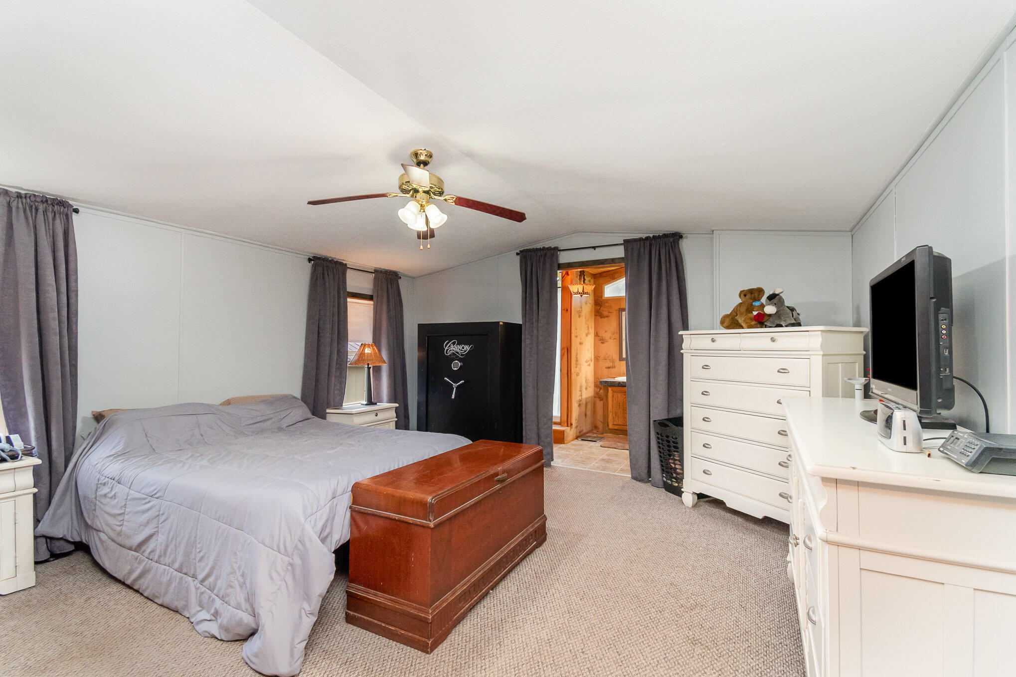 3357 E North Down River Road