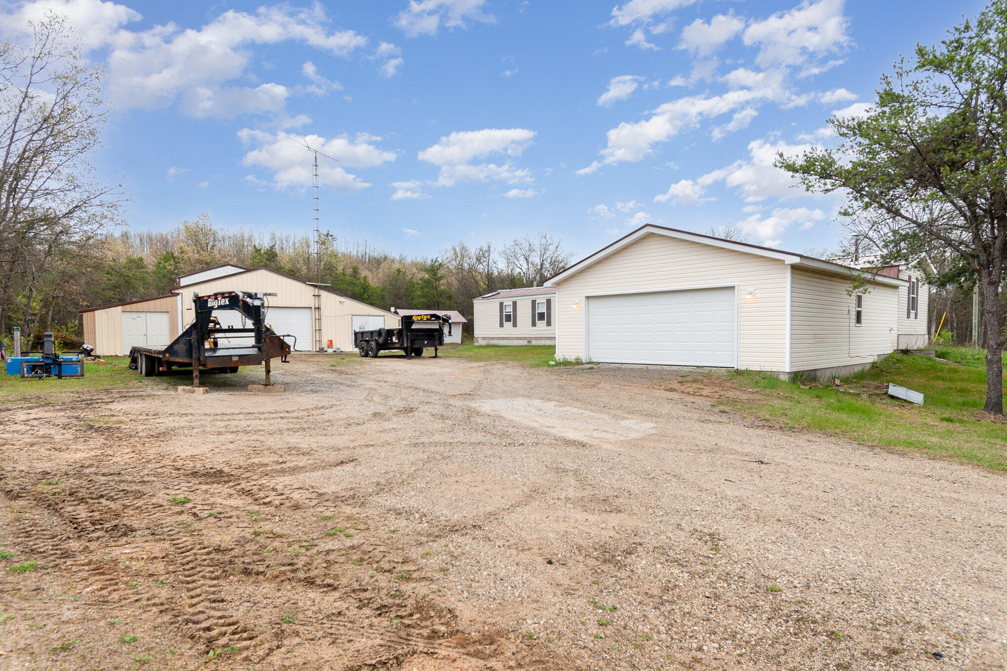 3357 E North Down River Road