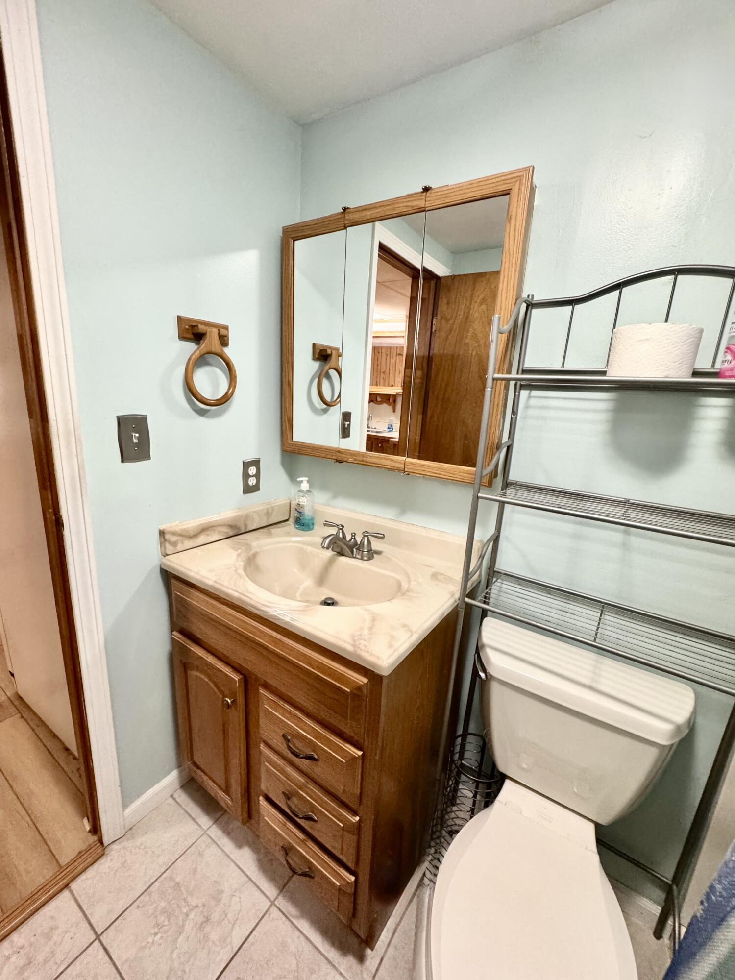 2833 S Horseshoe Trail