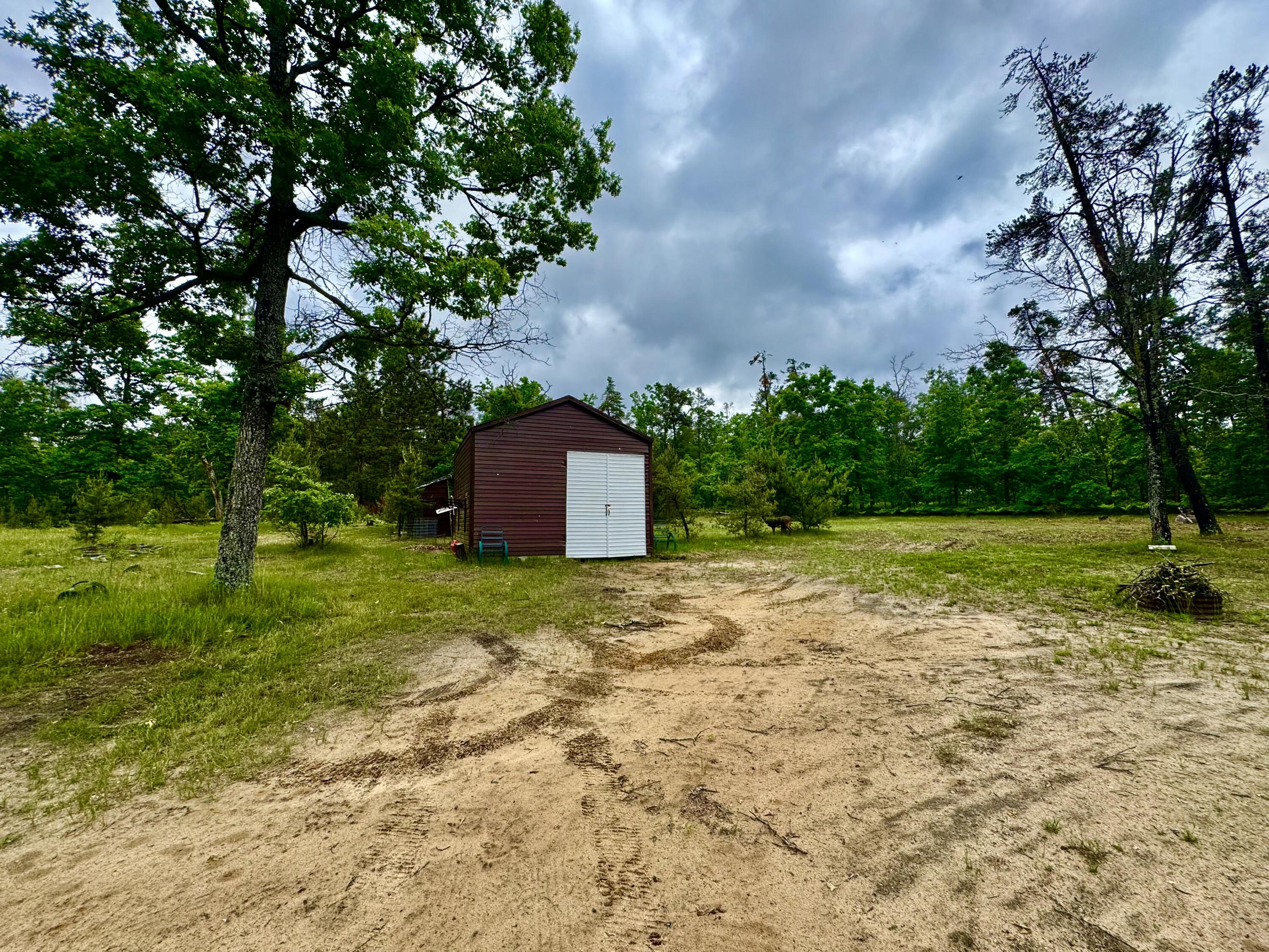 2833 S Horseshoe Trail