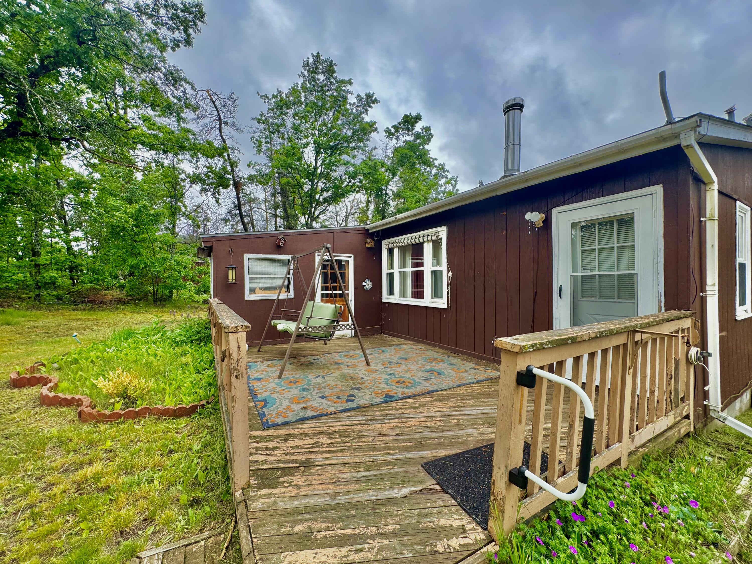 2833 S Horseshoe Trail