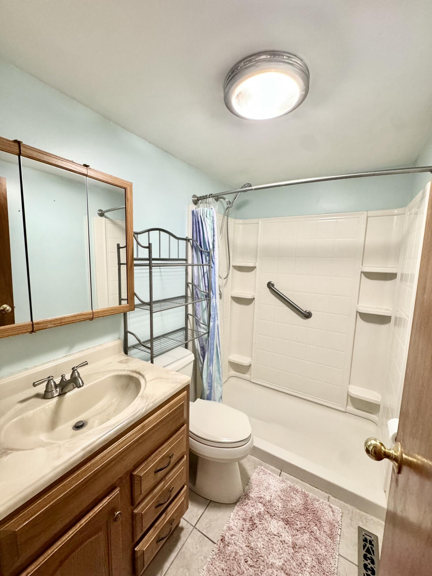 2833 S Horseshoe Trail